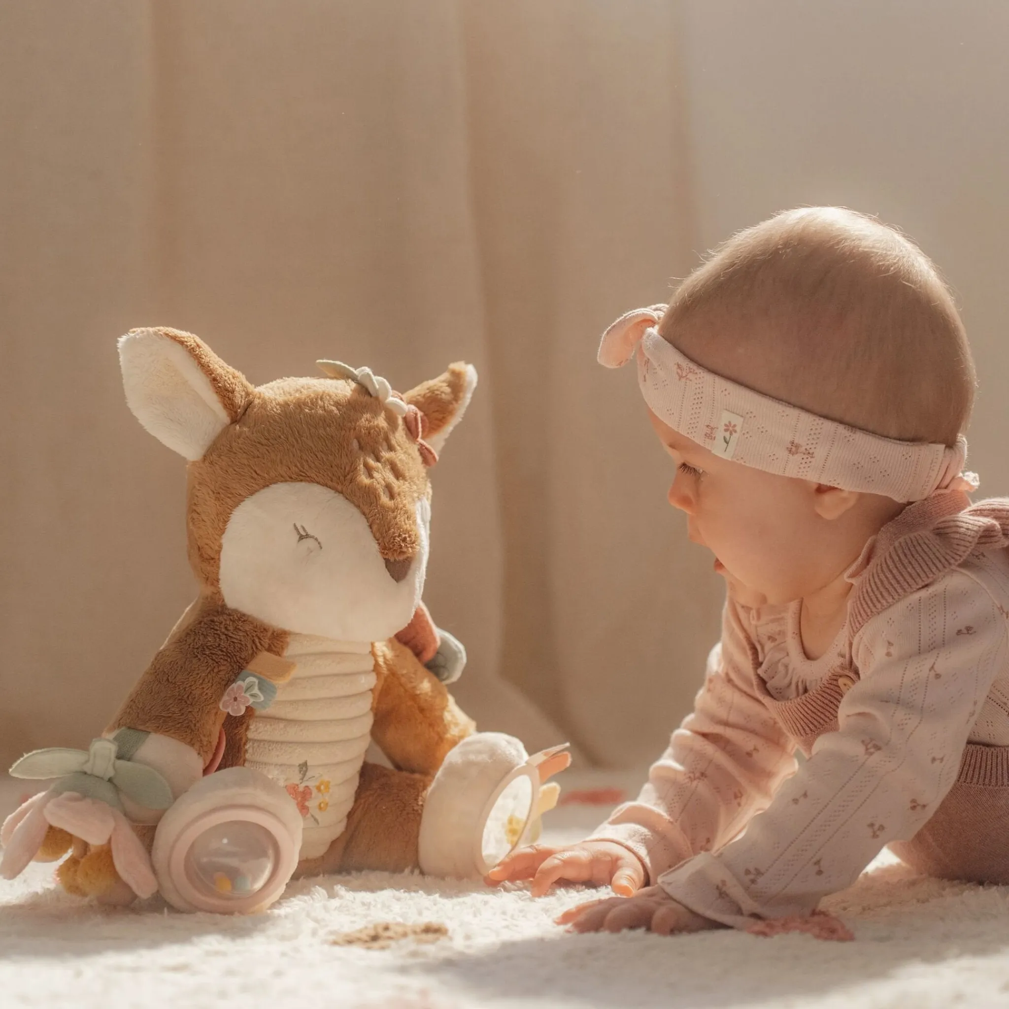Little Dutch Activity Cuddle Deer - Pink - Fairy Garden
