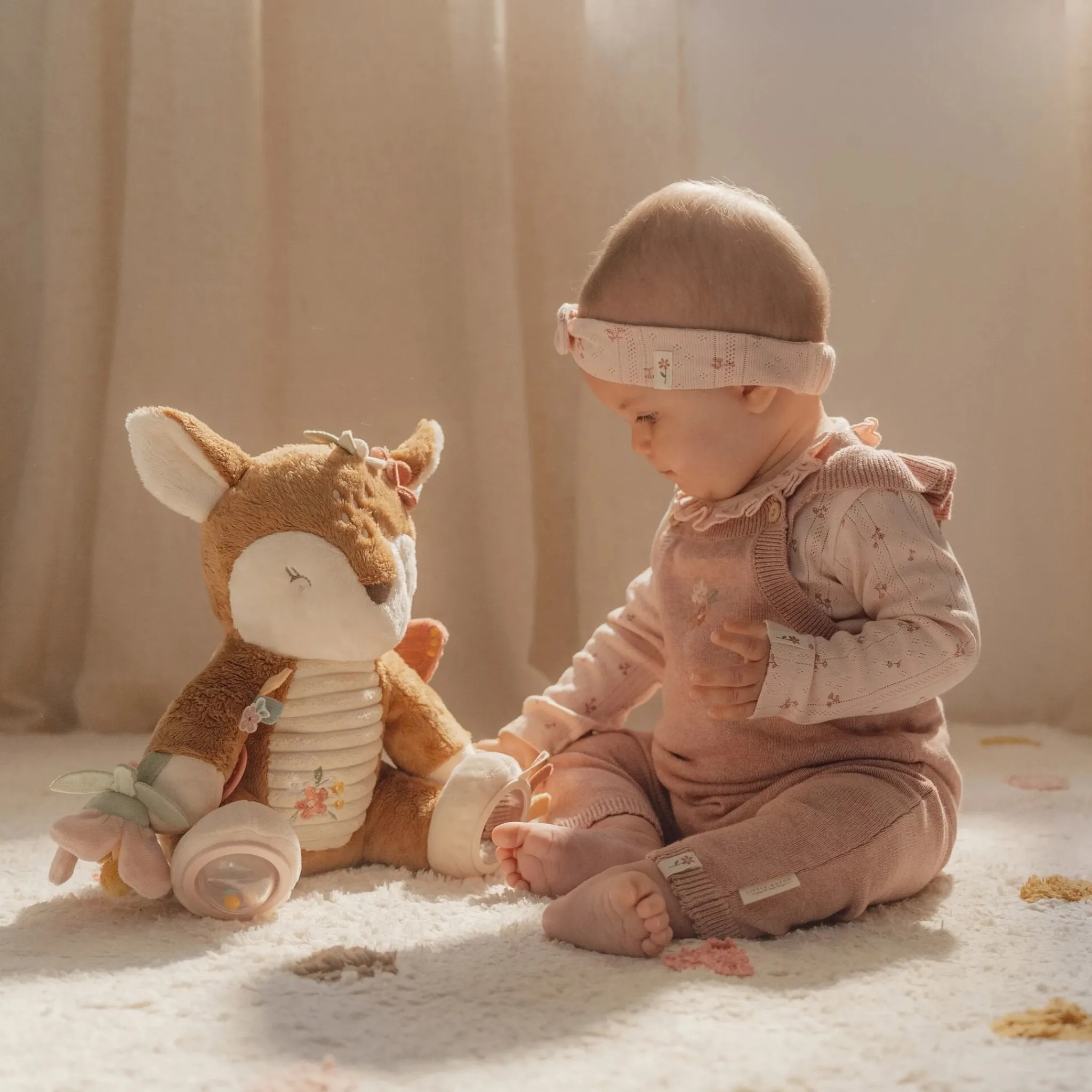 Little Dutch Activity Cuddle Deer - Pink - Fairy Garden