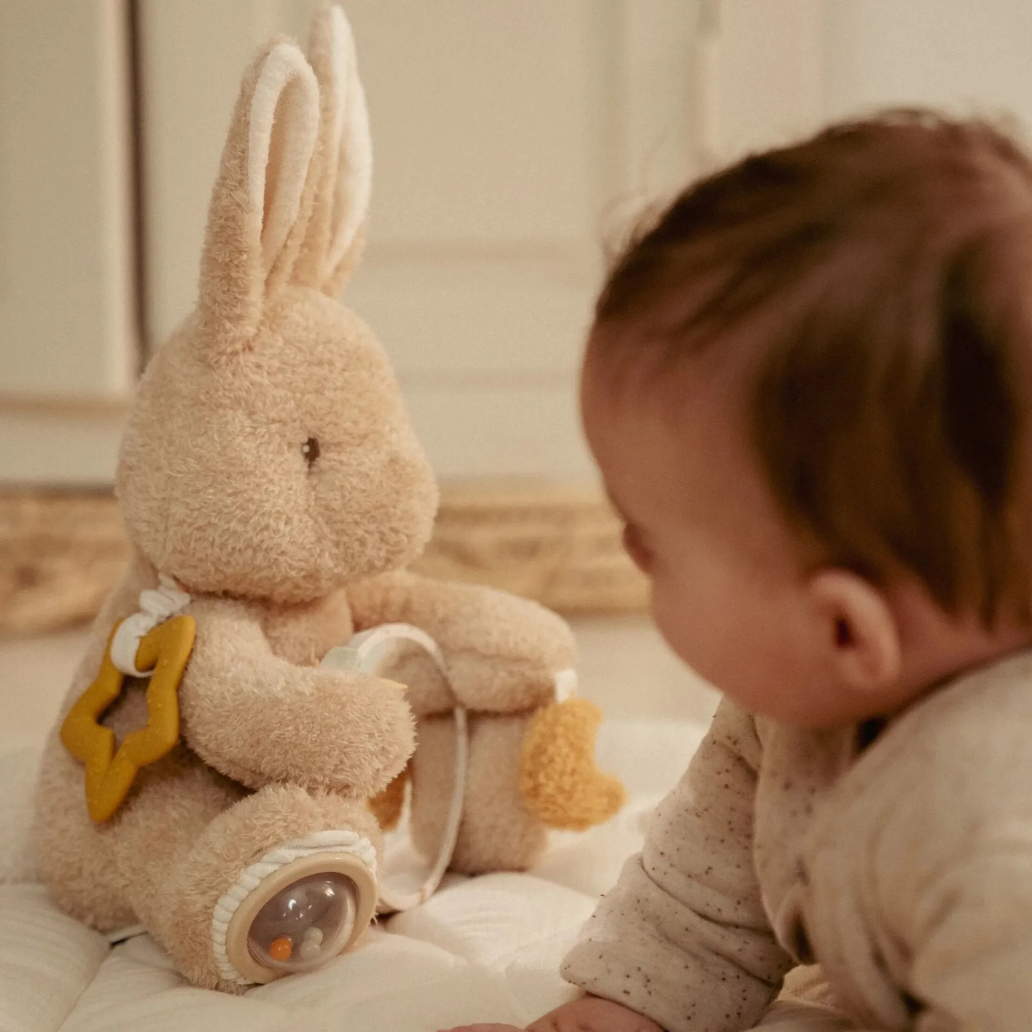 Little Dutch Activity Cuddle Rabbit - Sand - Baby Bunny New