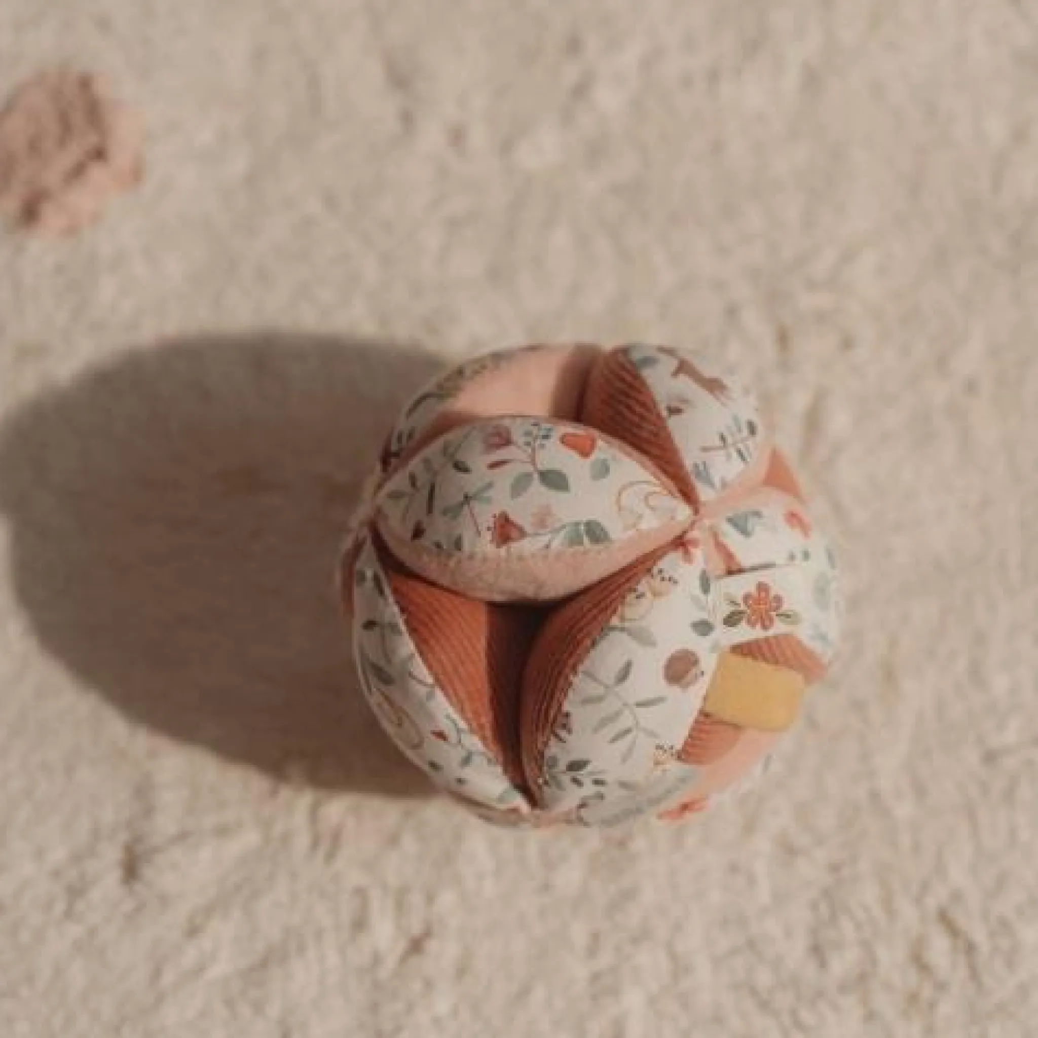 Little Dutch Balls - Pink - Fairy Garden Clearance