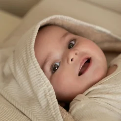 Little Dutch Bath cape - Beige - 75 x 75 - Newborn Naturals - Baby Bunny Outlet