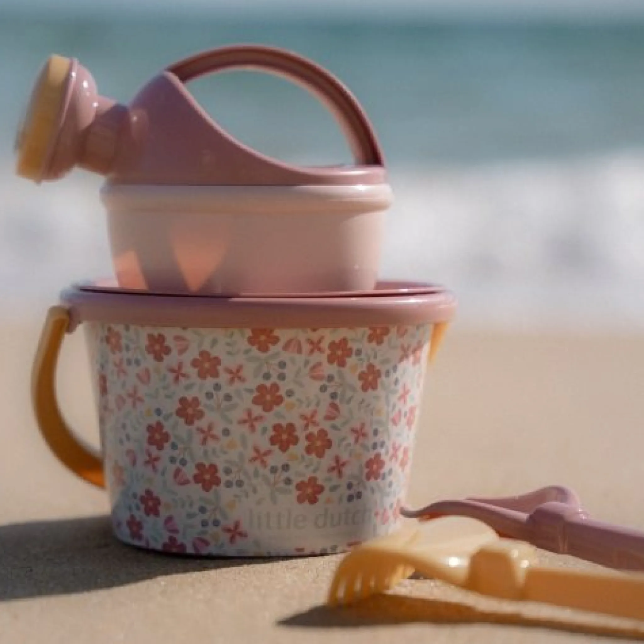 Little Dutch Beach set Pink Flowers Set of 5 Clearance