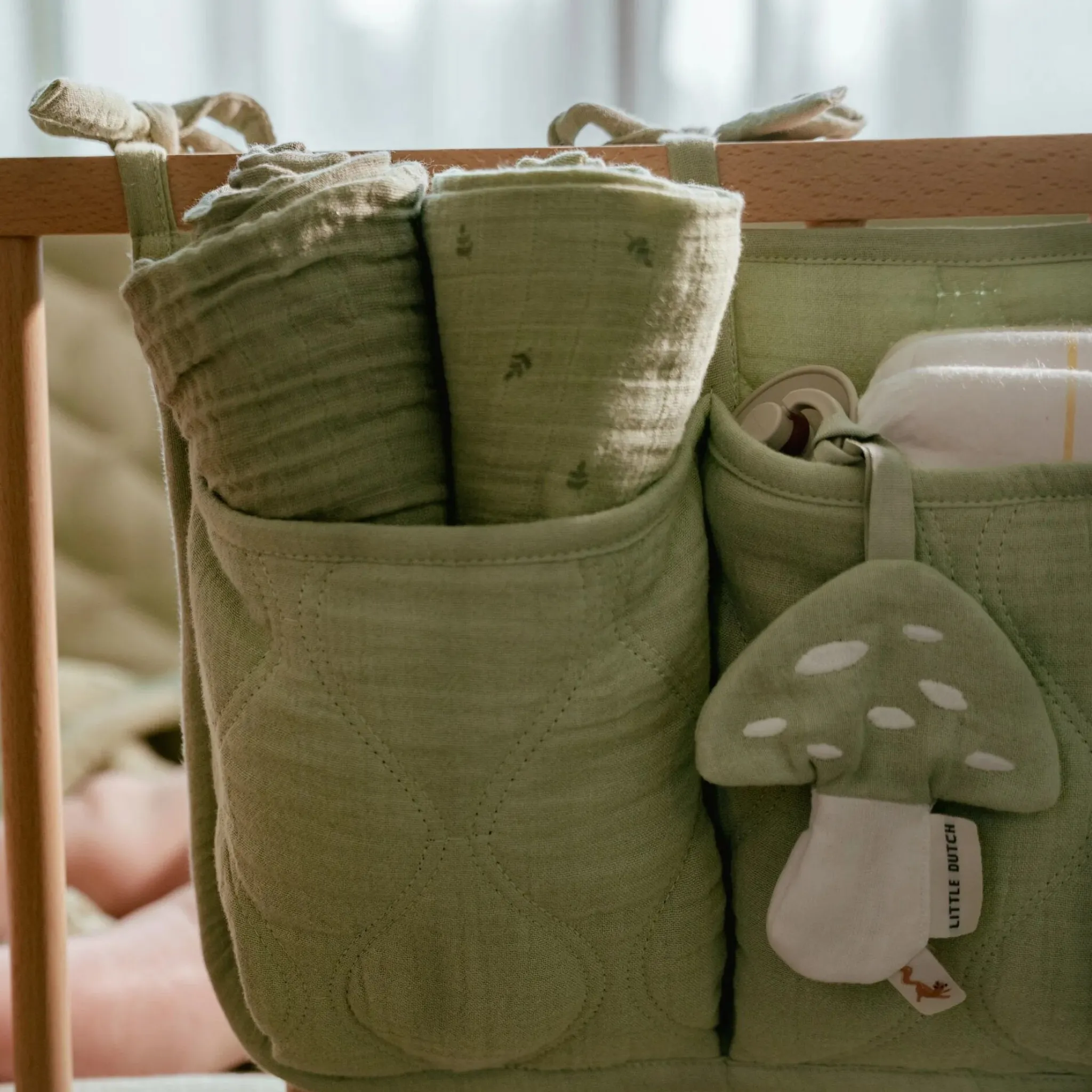 Little Dutch Box organizer - Green - Essentials Clearance