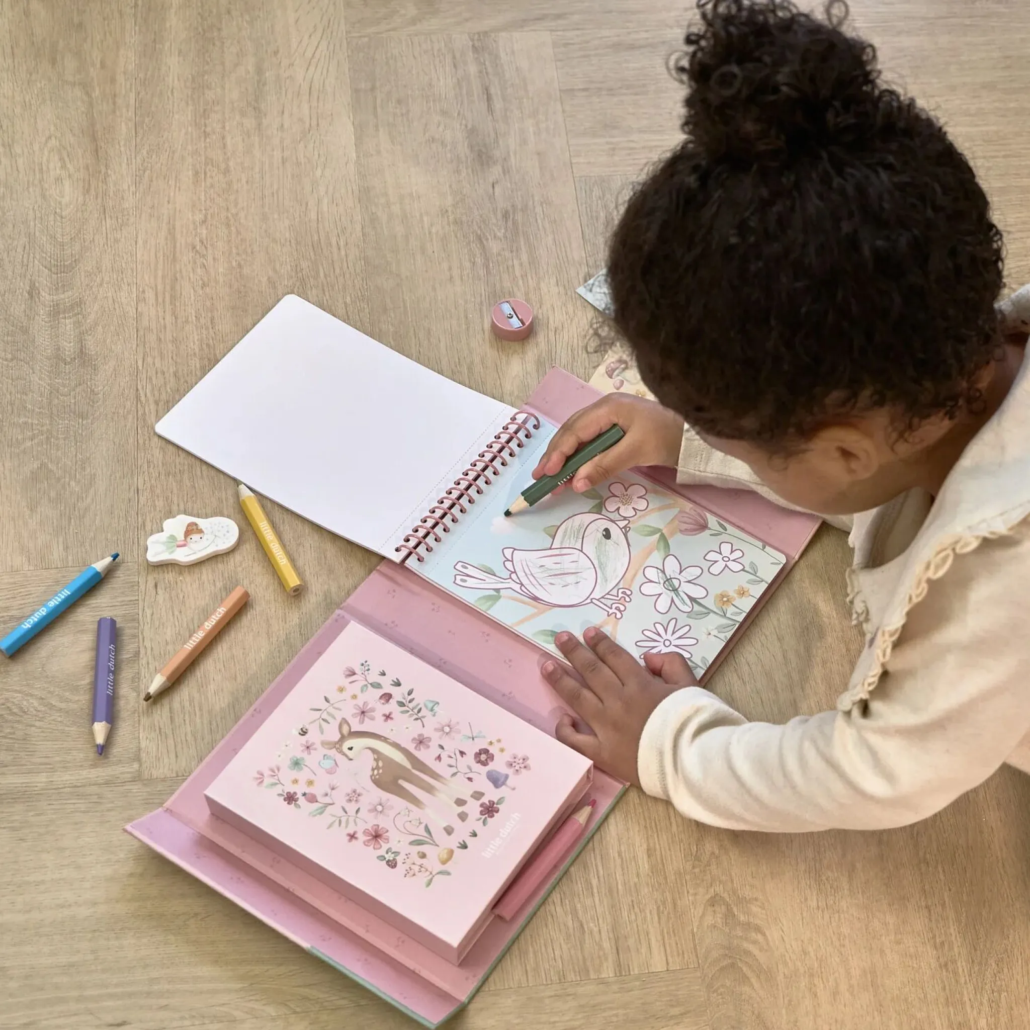 Little Dutch Coloring Book - Rosa Outlet