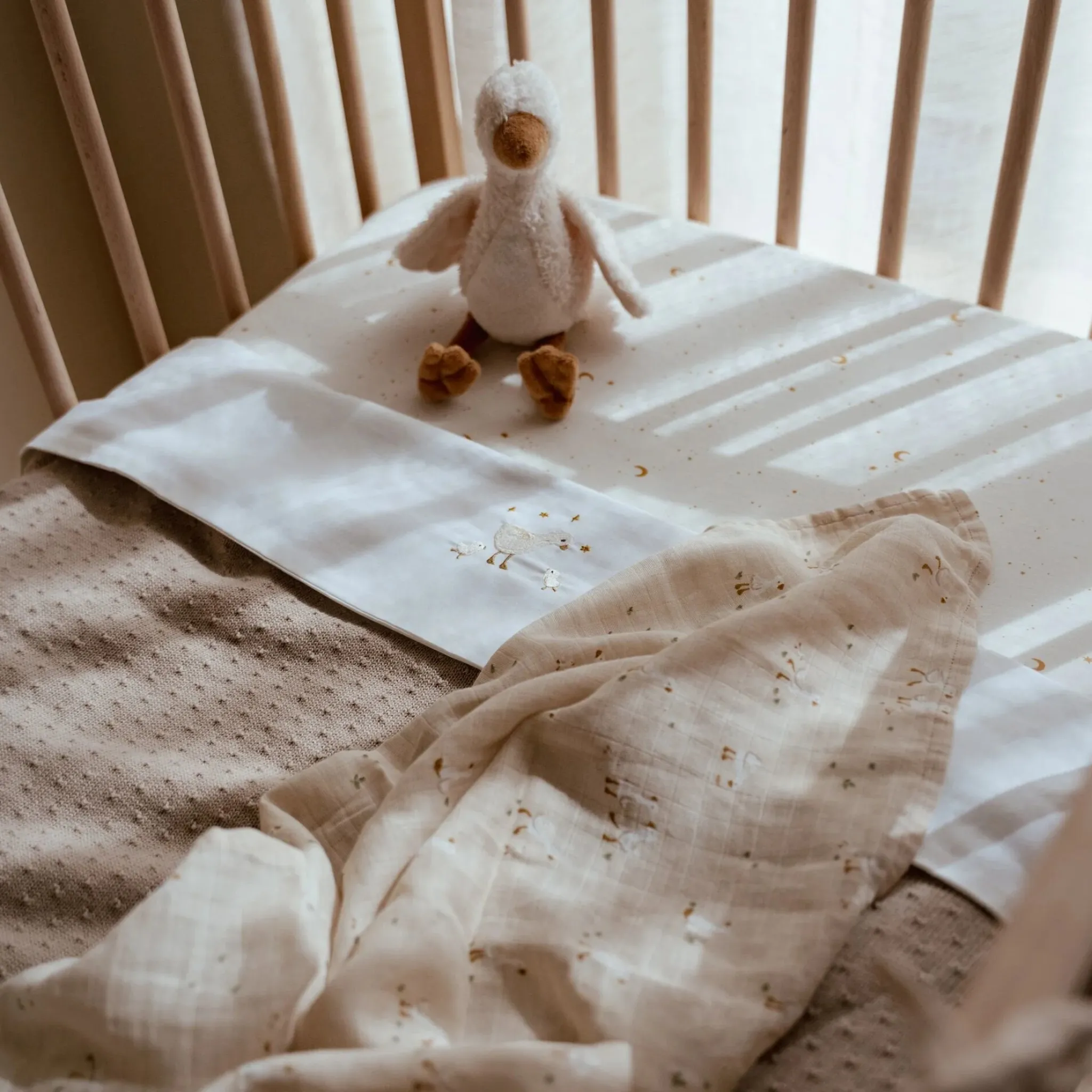 Little Dutch Crib fitted sheet - White - Newborn Naturals - Little Goose Clearance