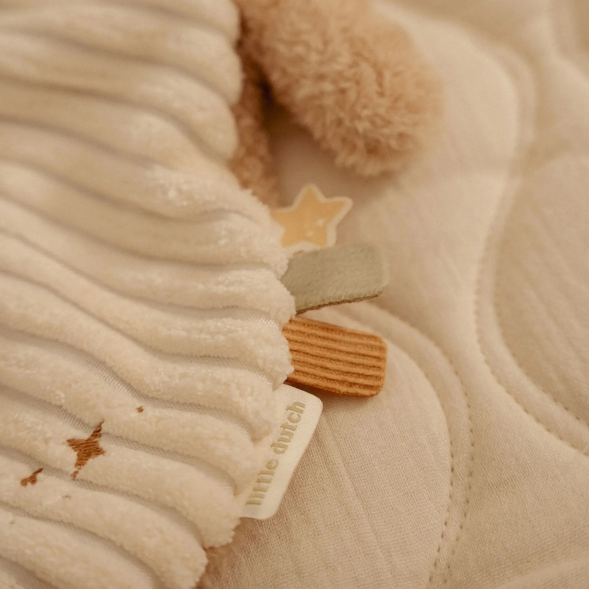 Little Dutch Cuddle cloth - Beige - Newborn Naturals Clearance