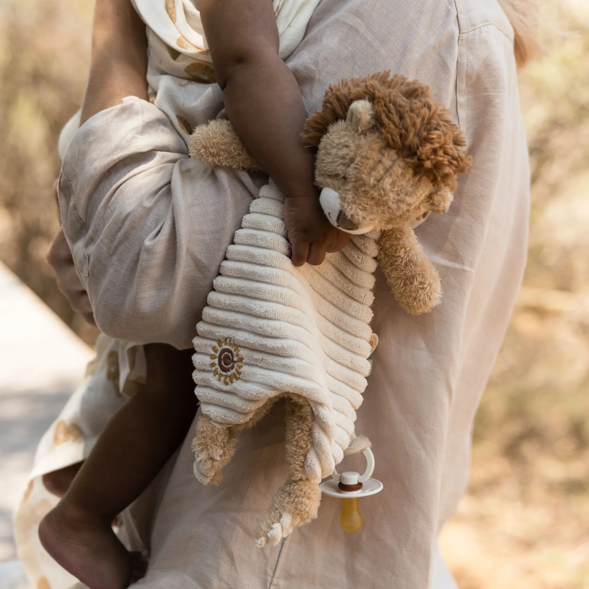 Little Dutch Cuddle cloth Lion - Yellow Hot