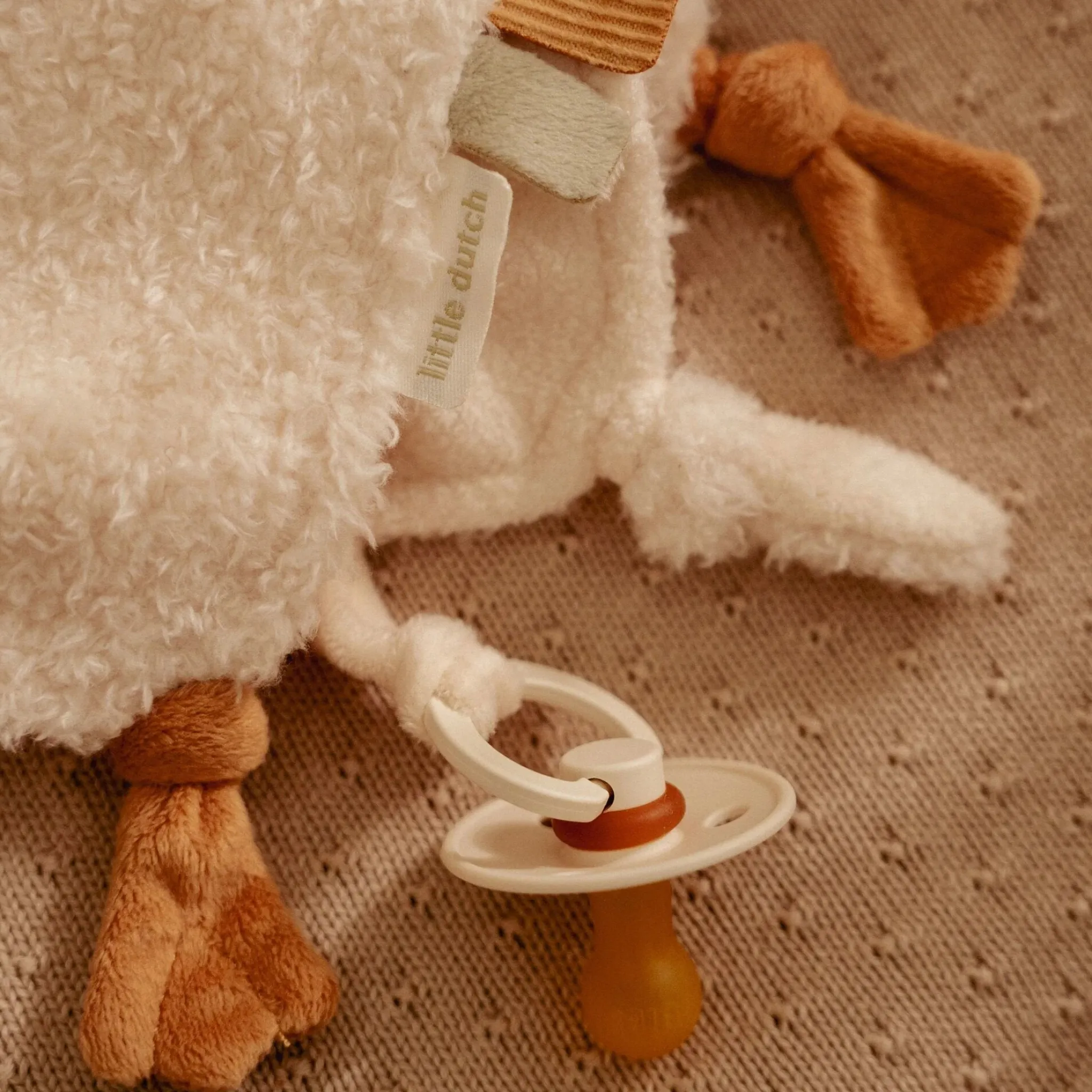 Little Dutch Cuddle cloth - White - Little Goose Hot