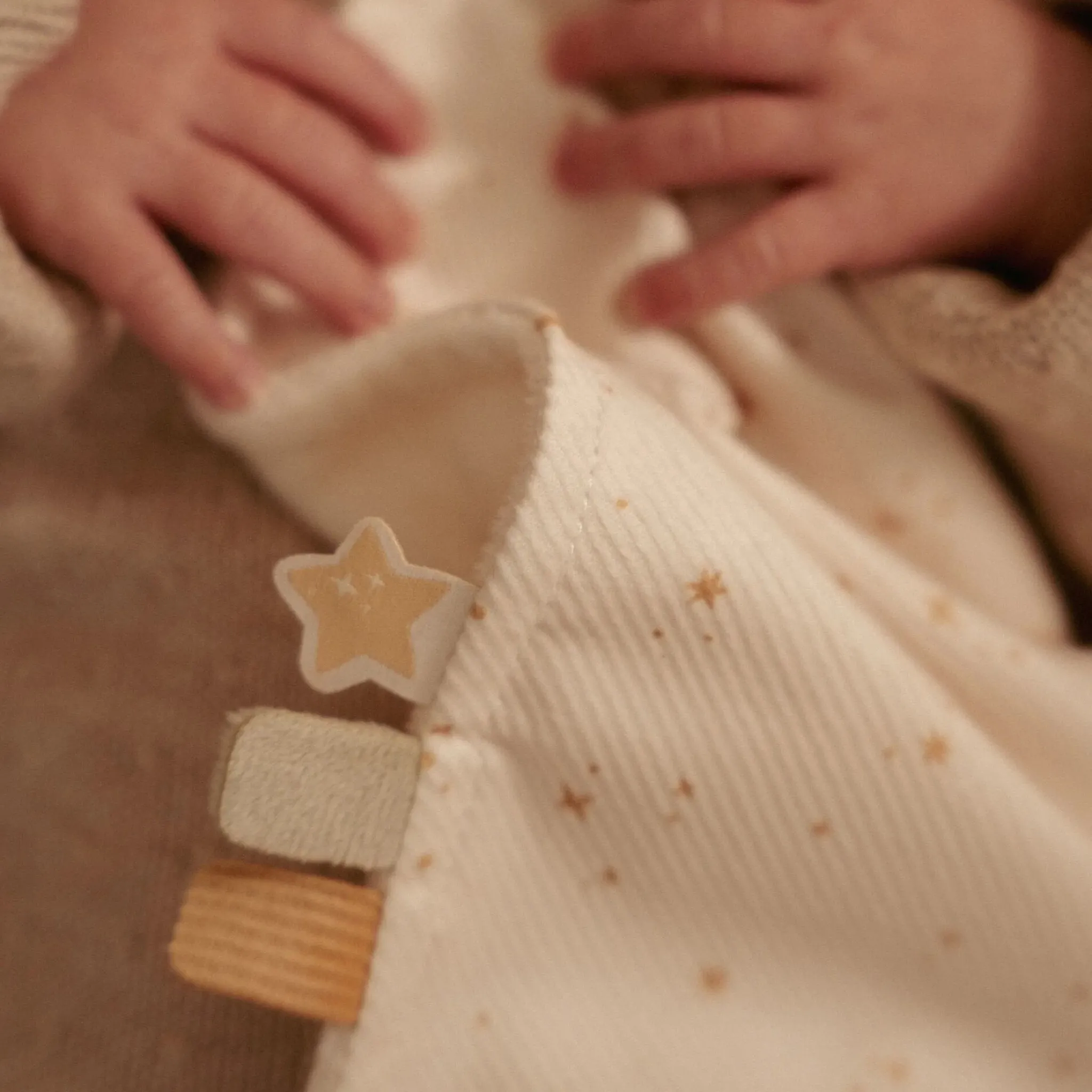 Little Dutch Cuddle cloth with teething ring - Newborn Naturals Outlet