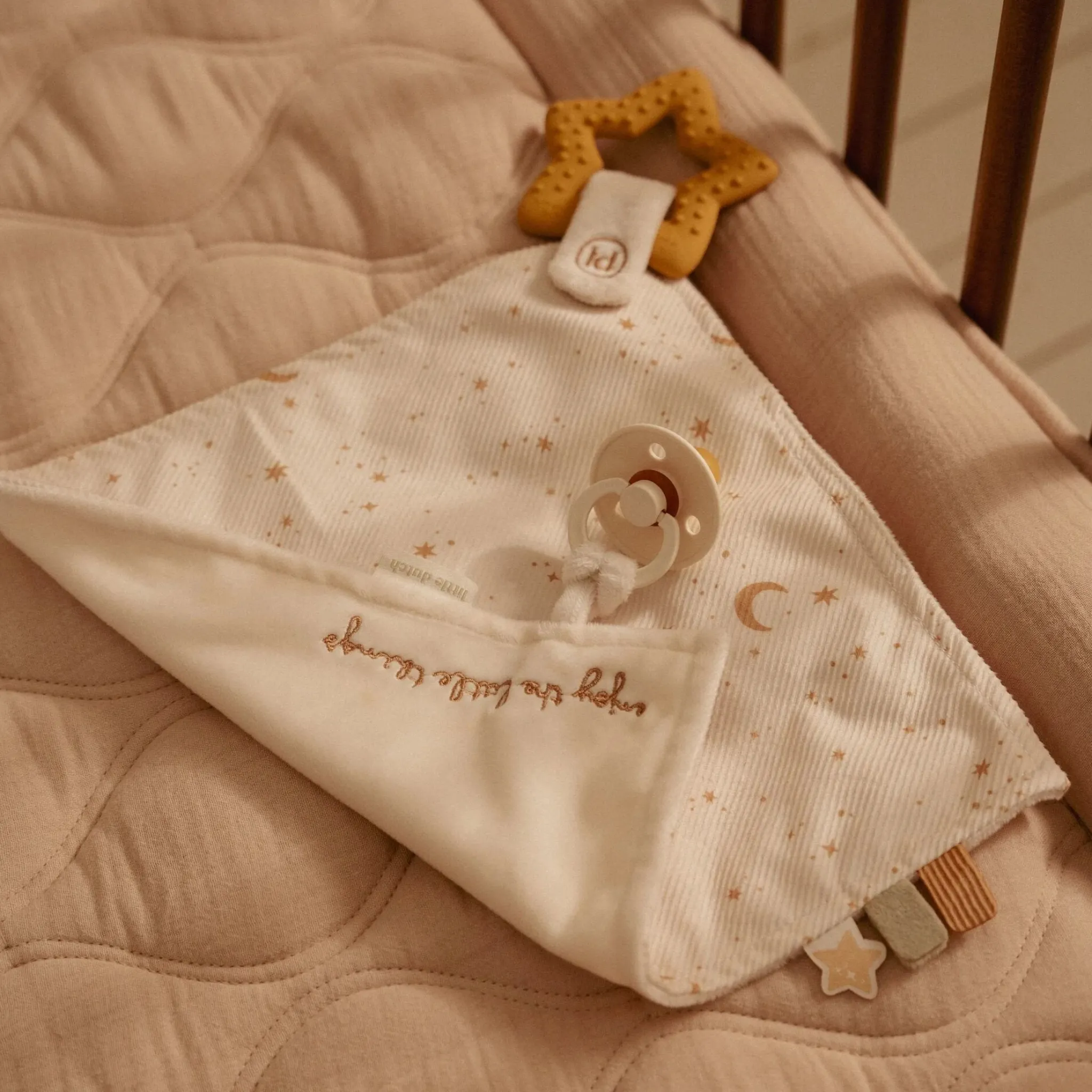 Little Dutch Cuddle cloth with teething ring - Newborn Naturals Outlet