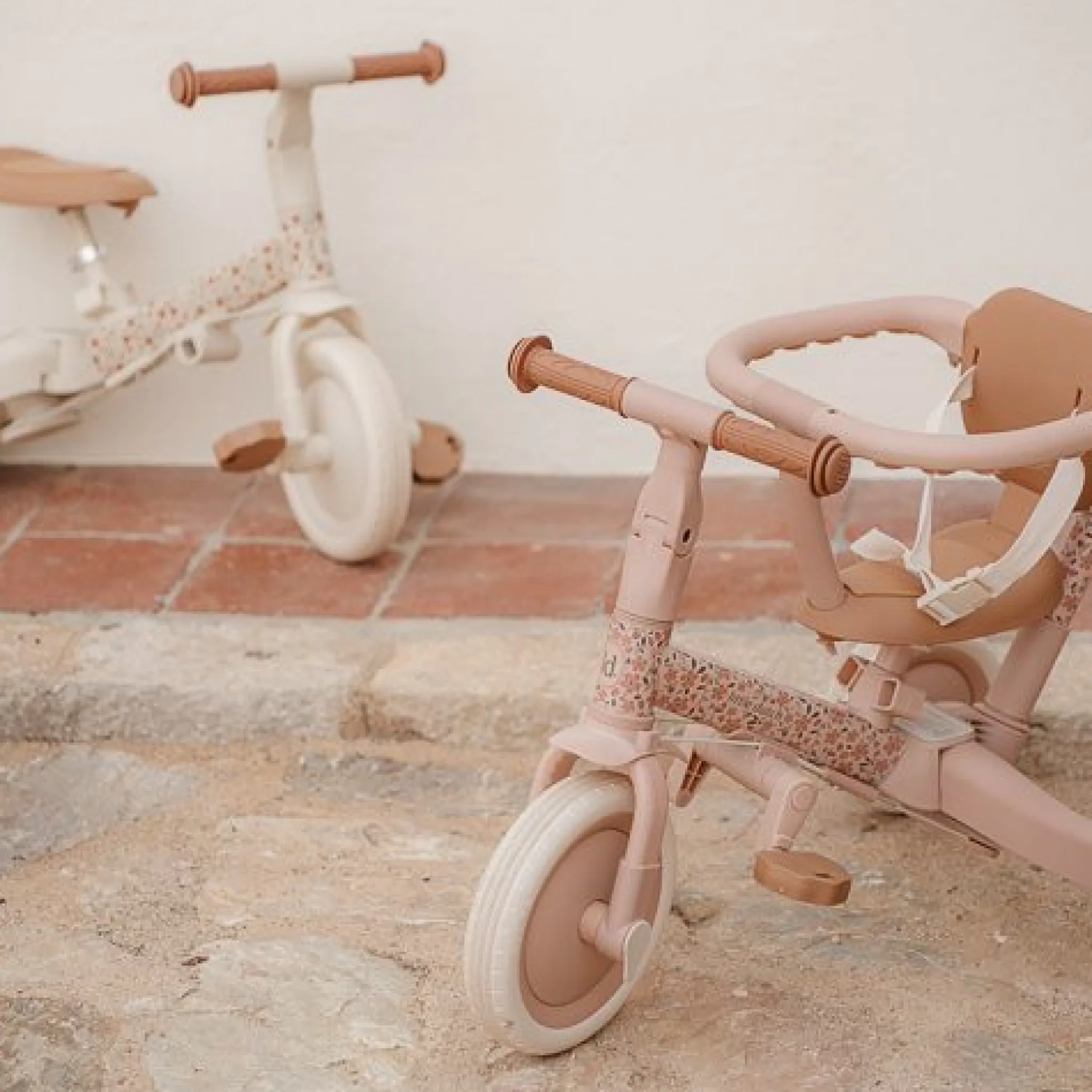 Little Dutch 4 in 1 tricycle Pink Hot