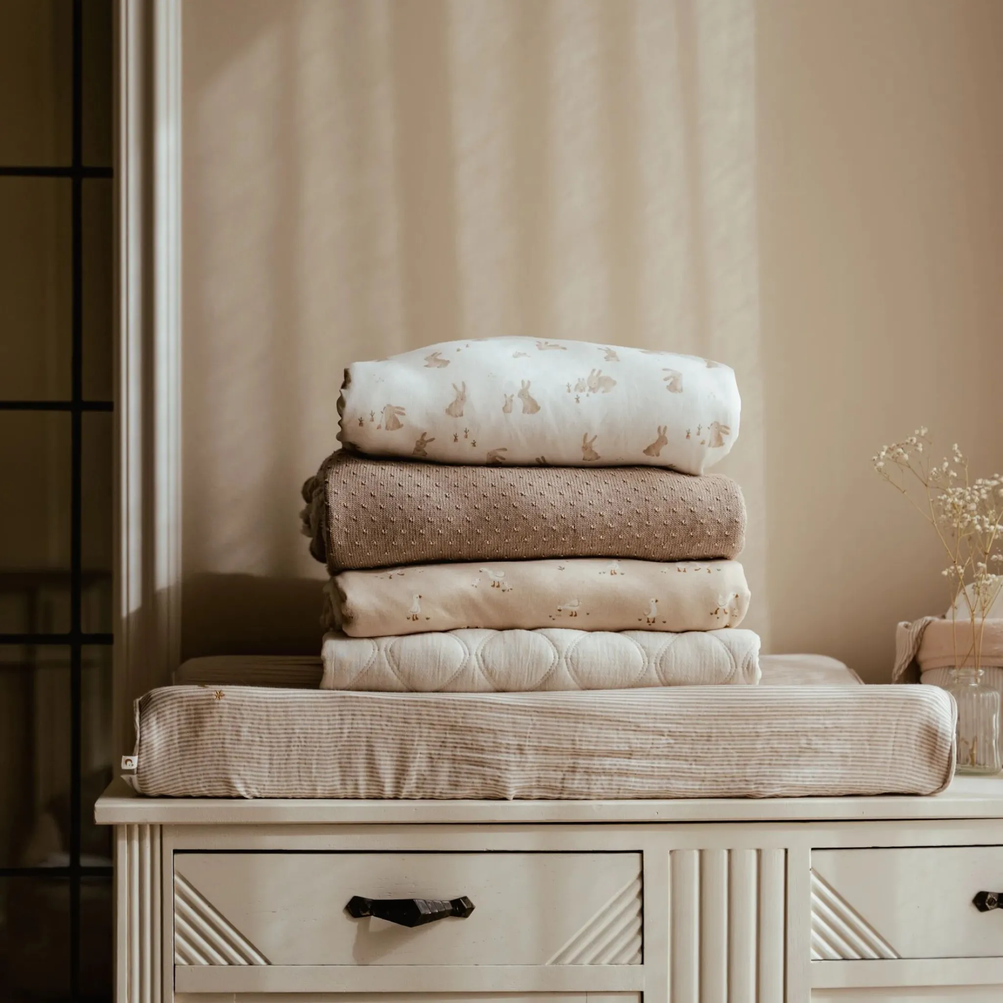Little Dutch Knitted cradle blanket - fleece - Beige - Essentials Clearance