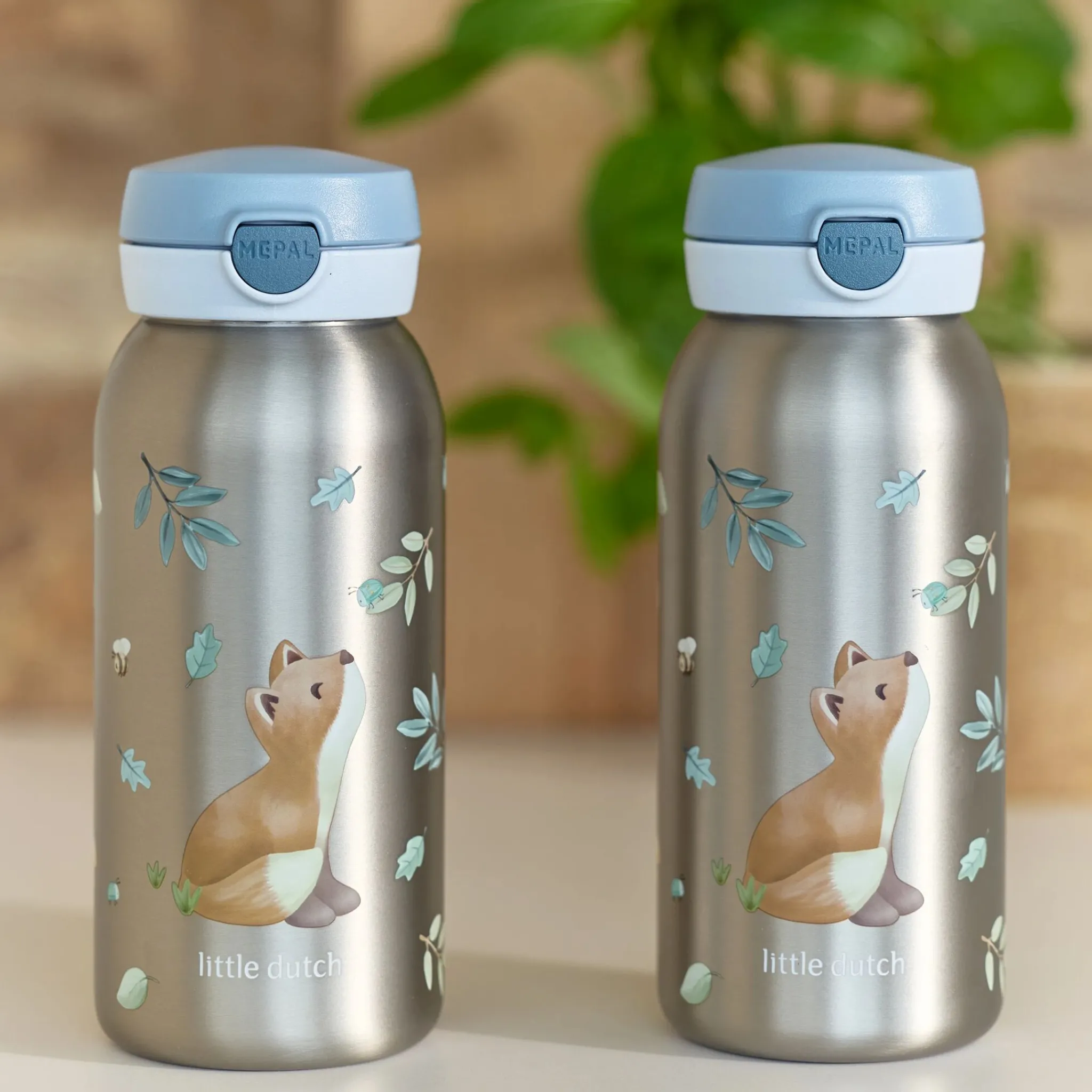 Little Dutch Mepal stainless steel pop-up water bottle 600 ml - White