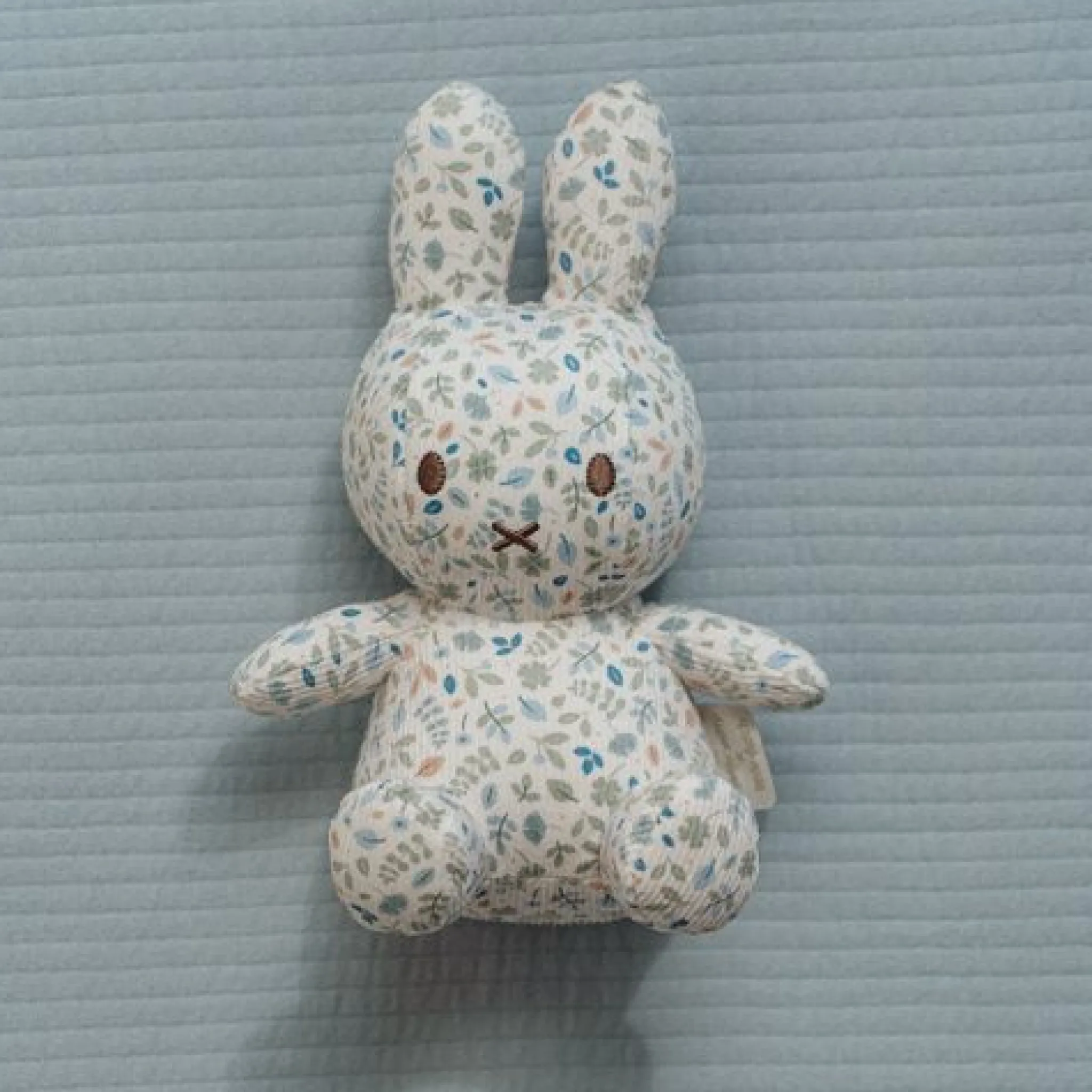 Little Dutch miffy cuddle all-over print 20 cm - Blue - Lucky Leaves Best