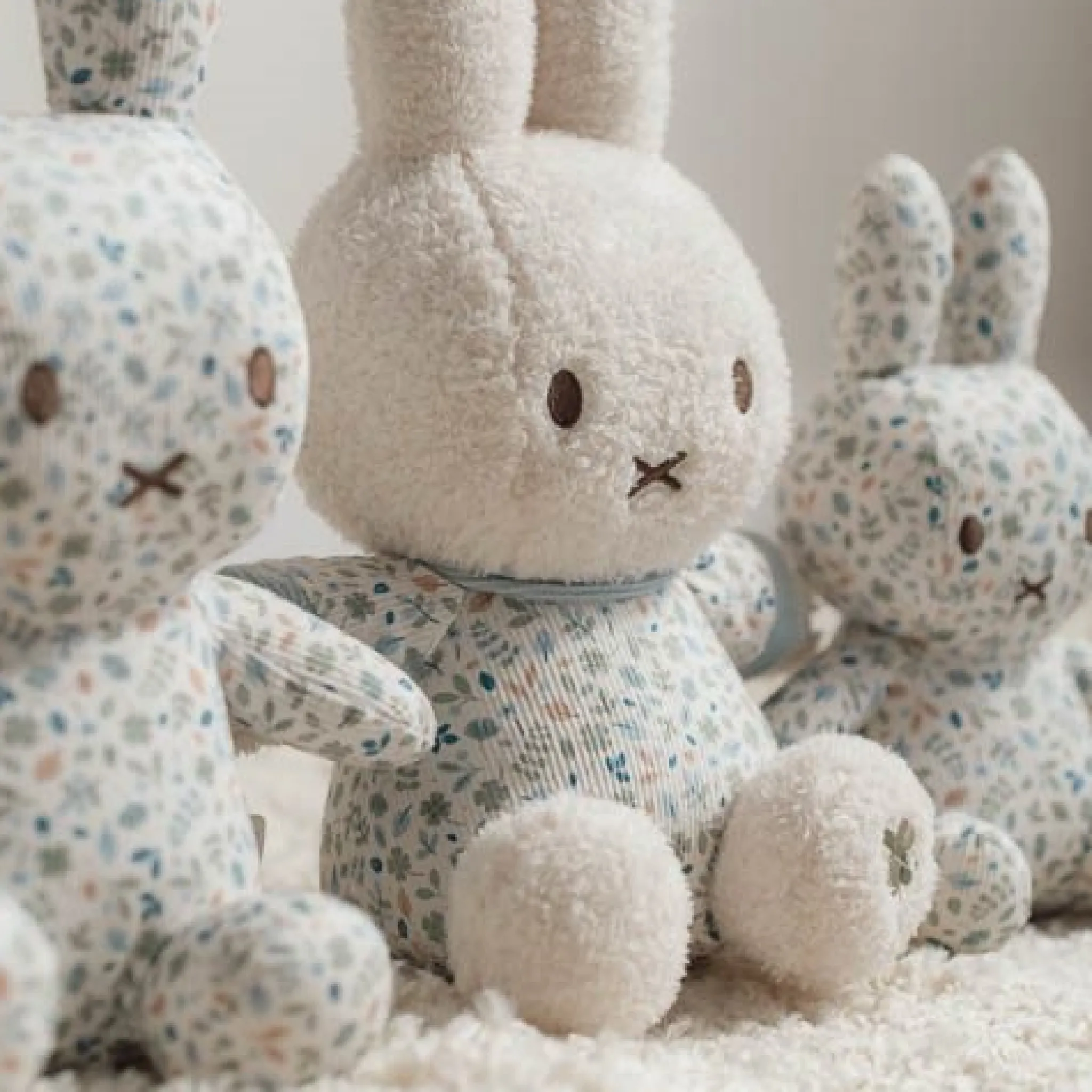 Little Dutch miffy cuddle 20 cm - Blue - Lucky Leaves Online