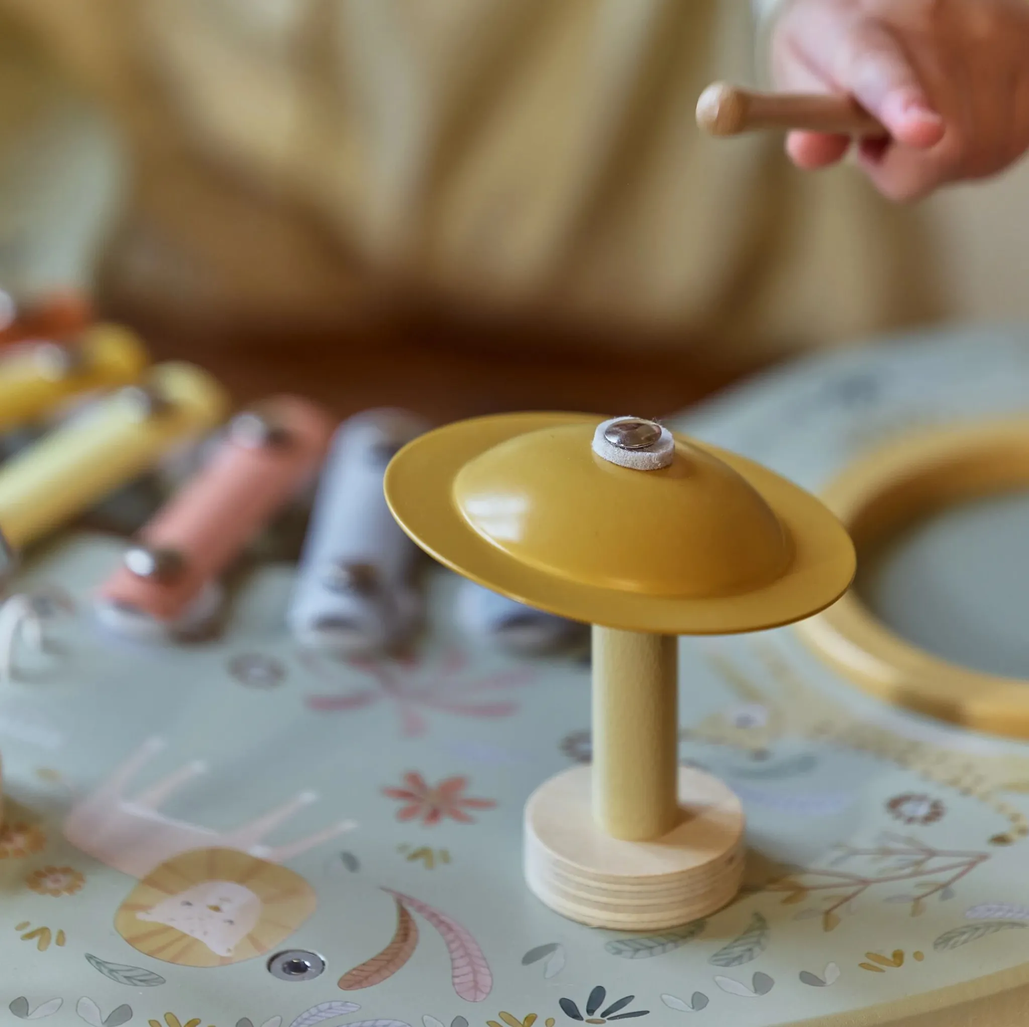 Little Dutch Music table - Safari Friends Discount