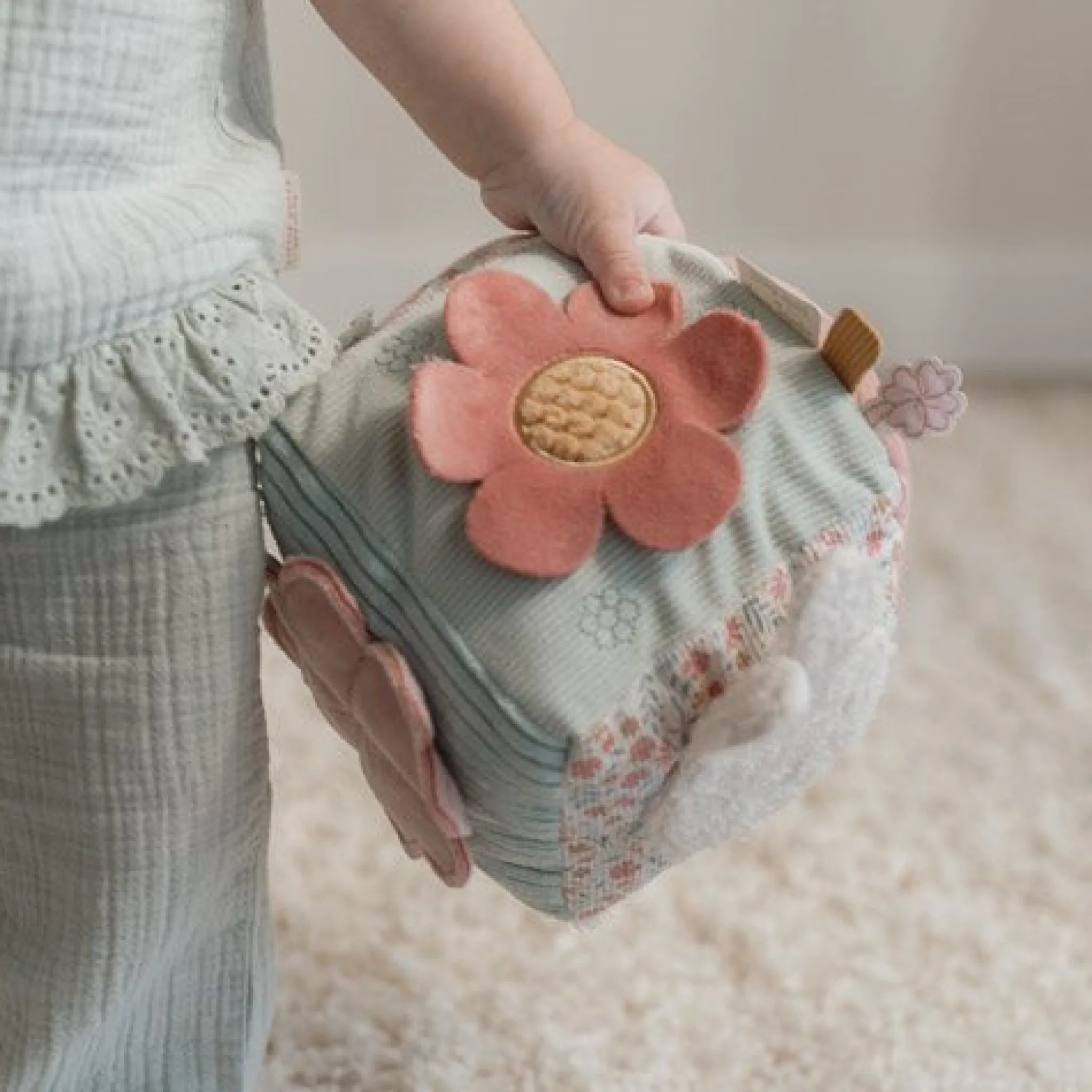 Little Dutch nijntje activity cube - Pink - Lucky Blossom Online