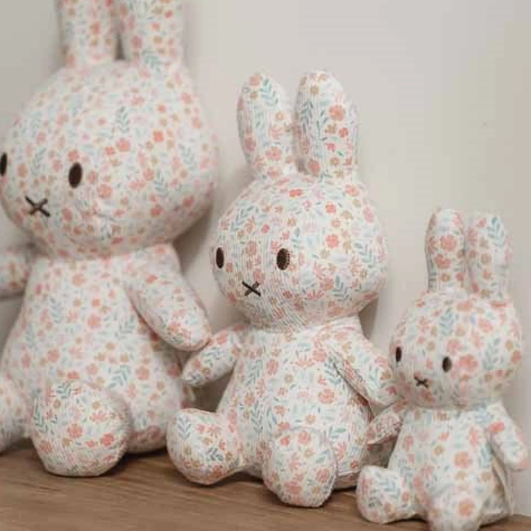 Little Dutch nijntje plush all-over print 15 cm - Pink - Lucky Blossom New