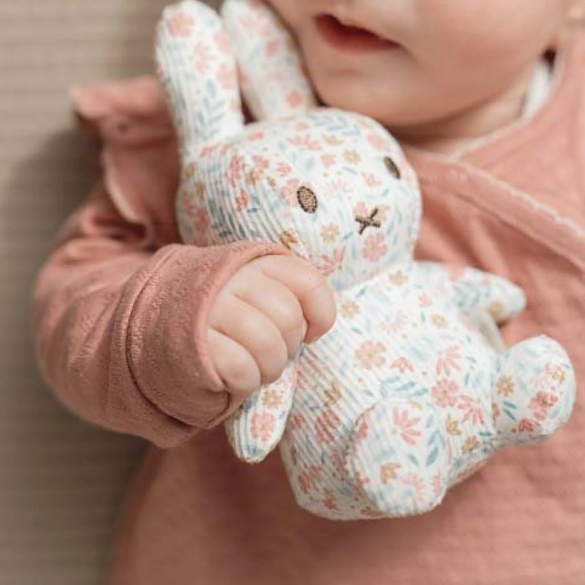Little Dutch nijntje plush all-over print 15 cm - Pink - Lucky Blossom New