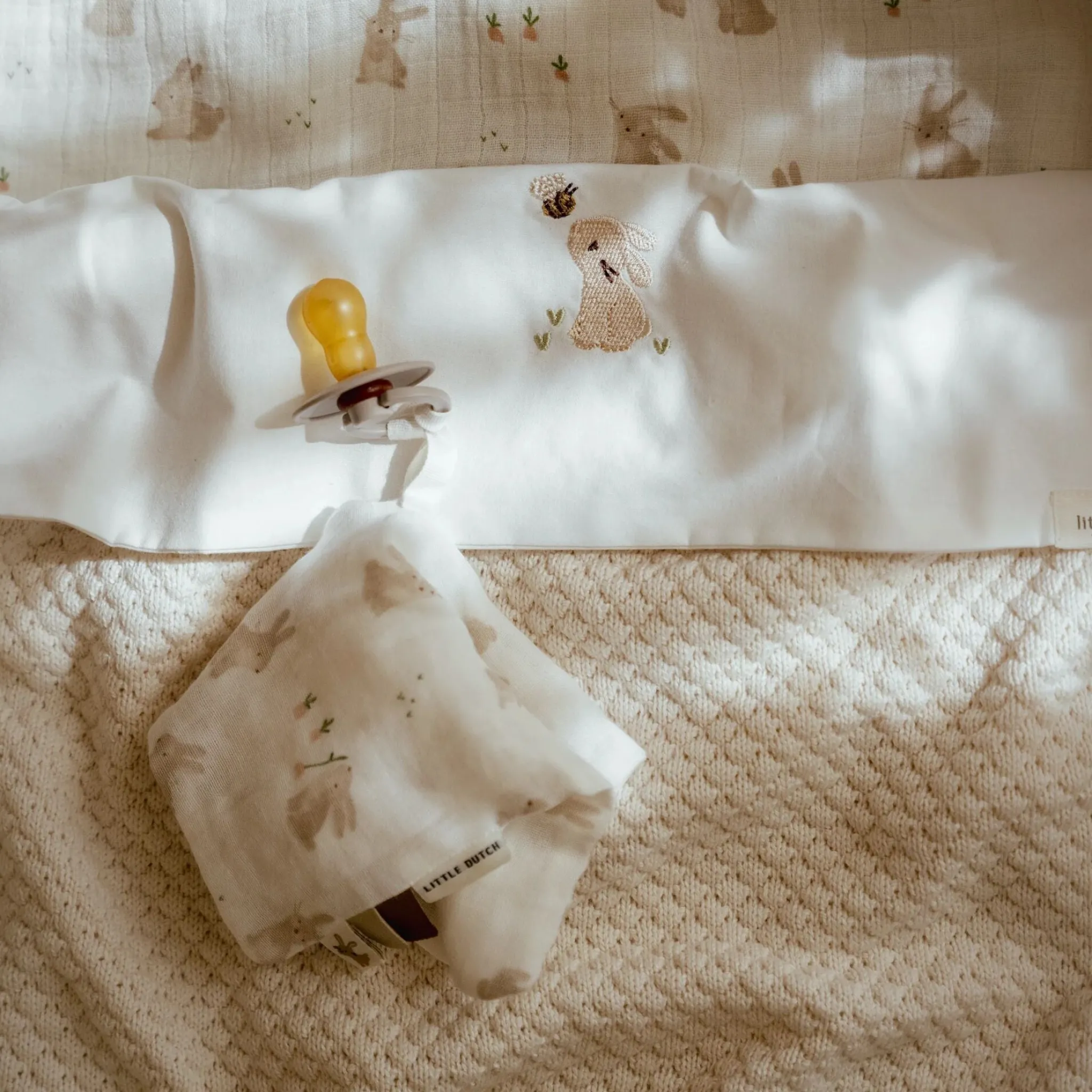 Little Dutch Pacifier Cloth - White - Newborn Naturals - Baby Bunny Outlet