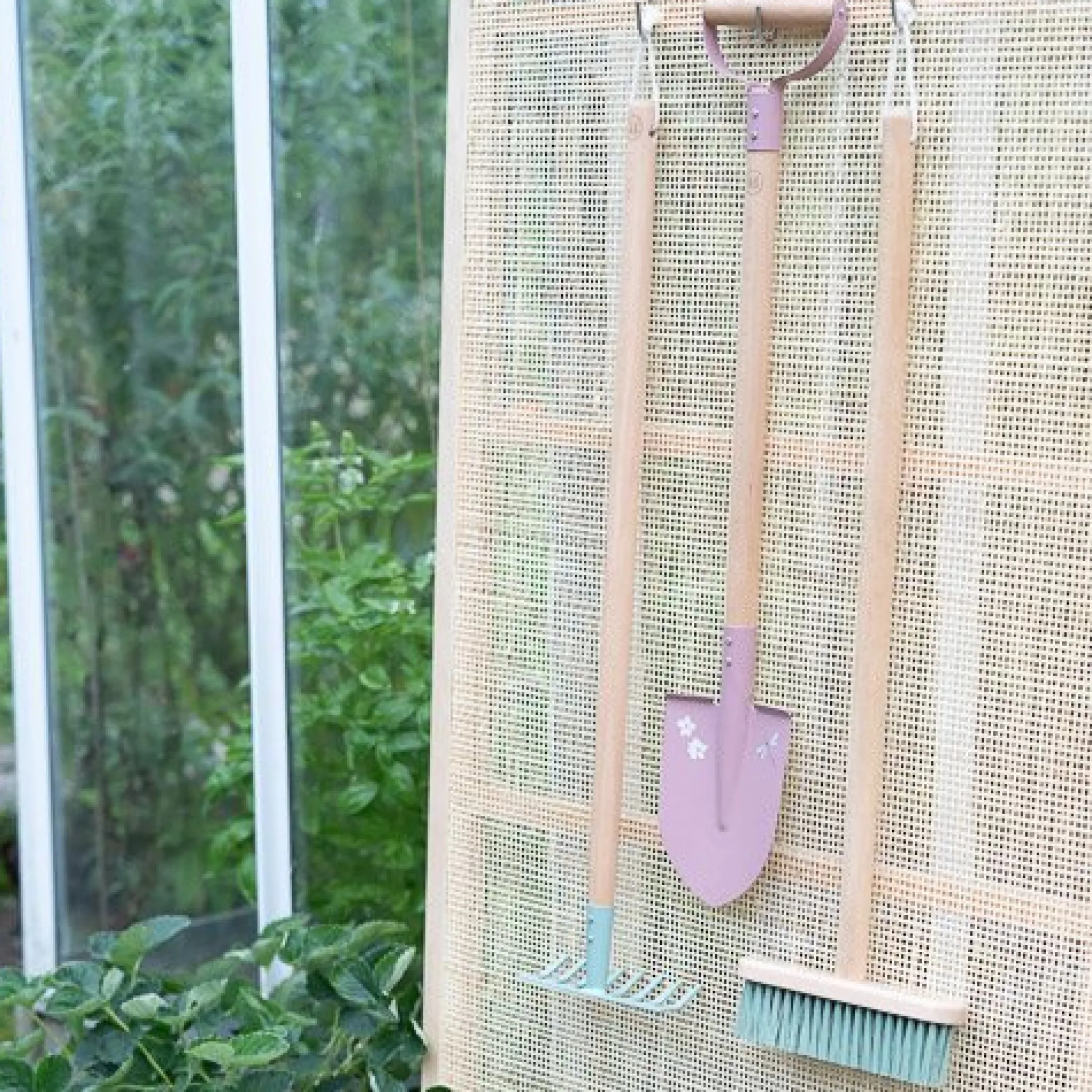 Little Dutch Shovel - Pink - Fairy Garden