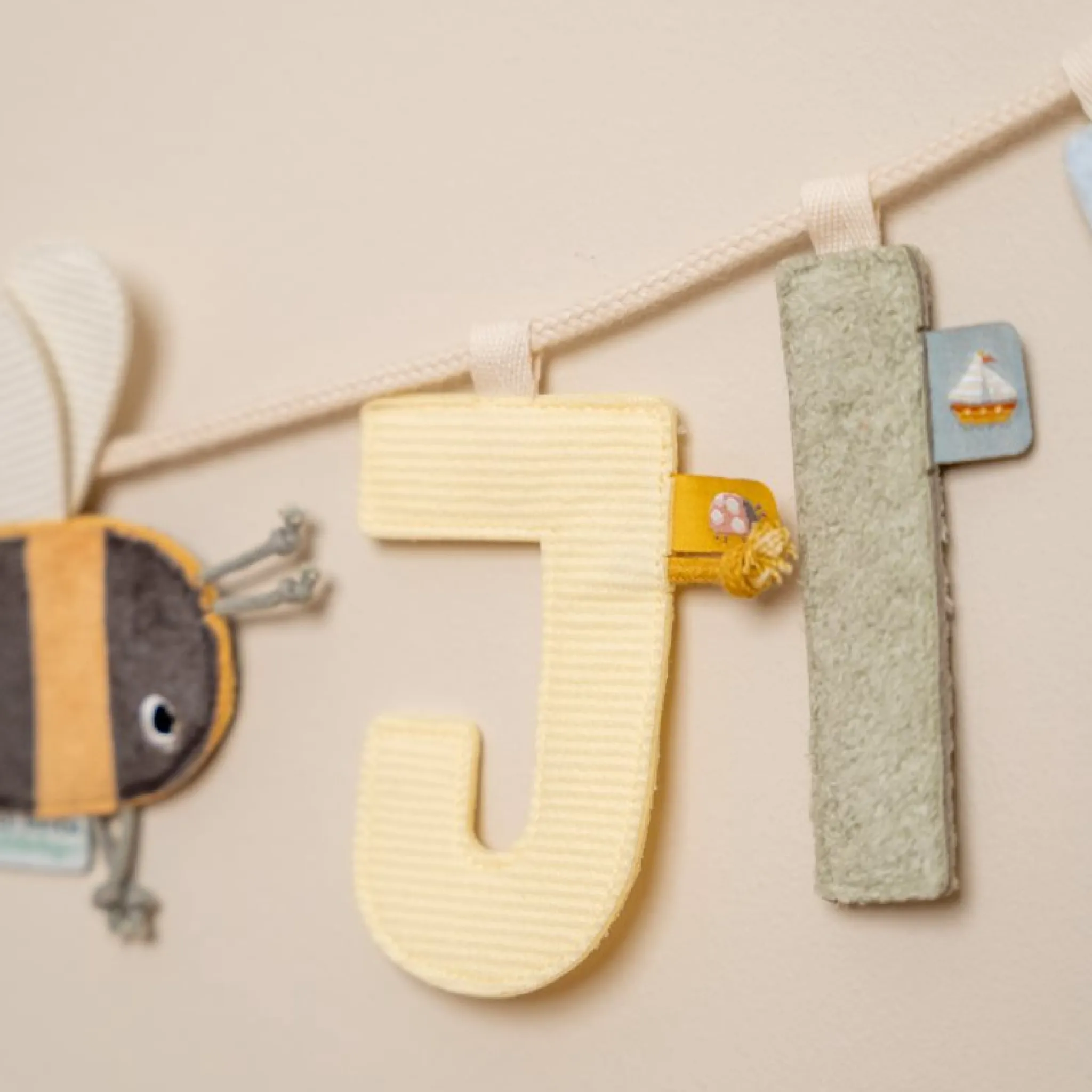Little Dutch Slinger Element - Letter I Clearance