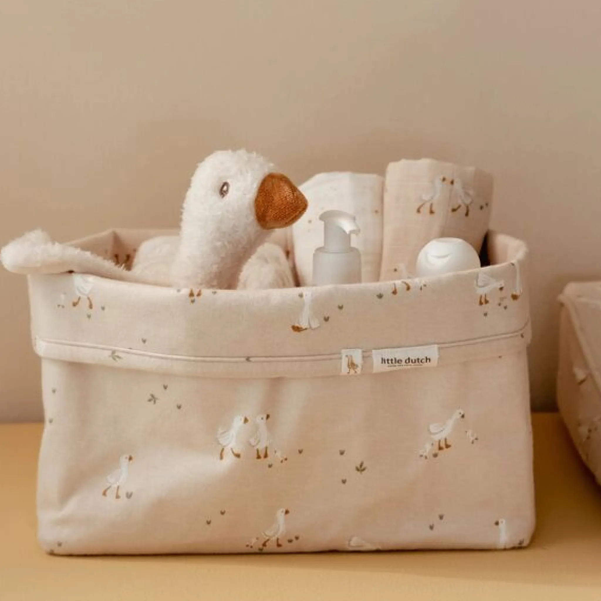 Little Dutch Swaddle - Beige - Newborn Naturals - Little Goose Hot