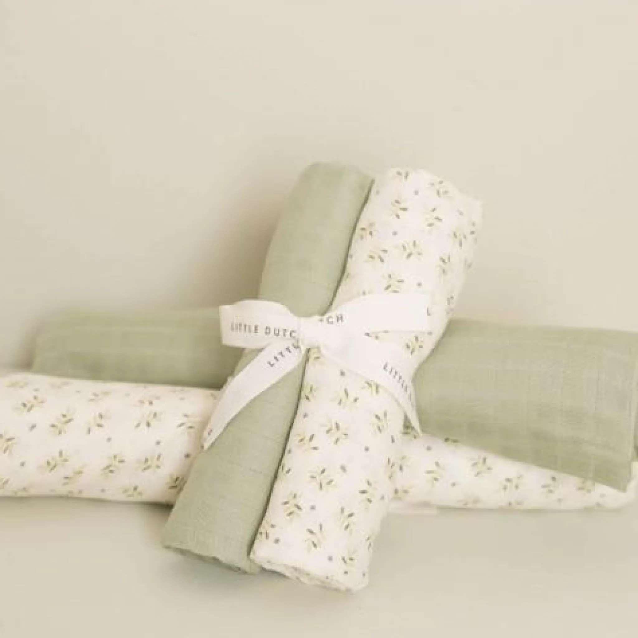 Little Dutch Swaddle - Green - Size 120 cm - Essentials New