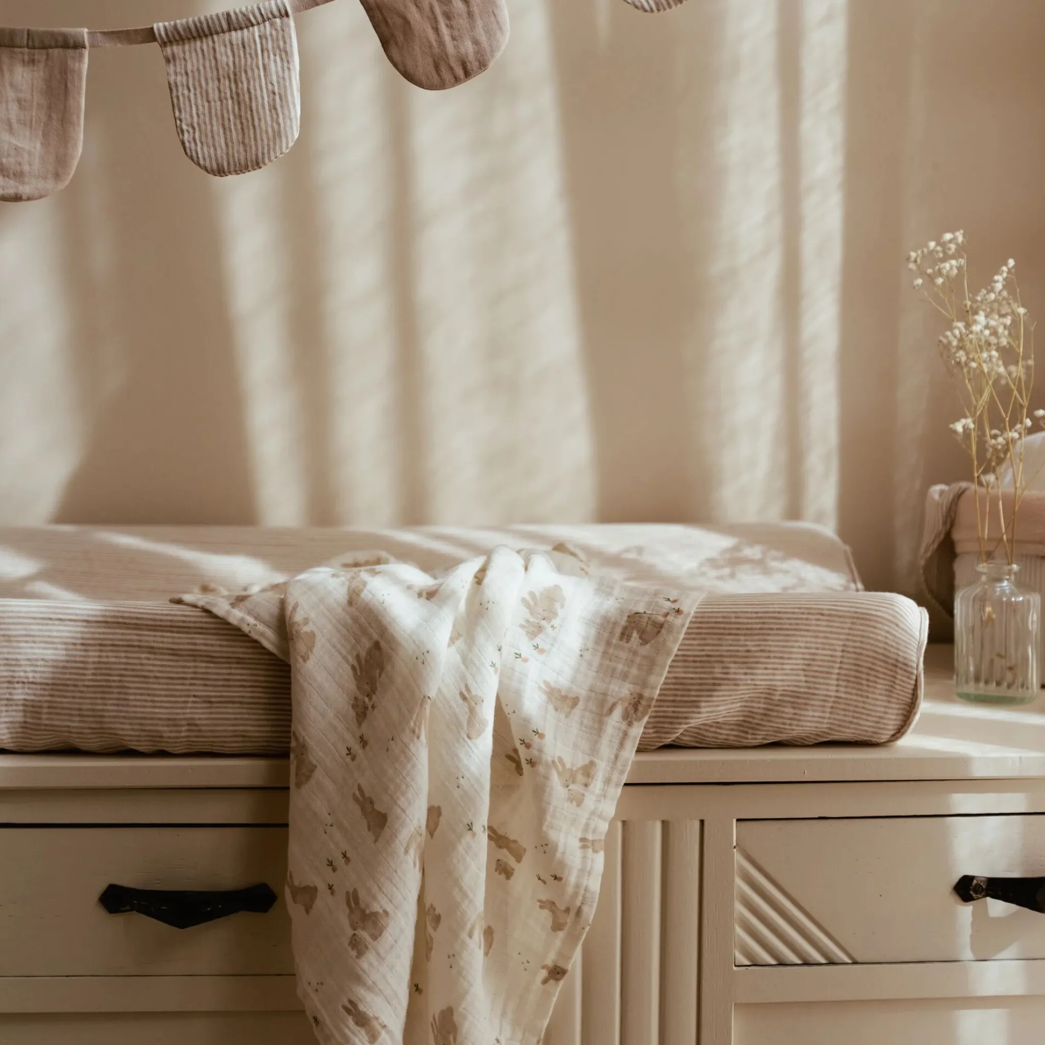 Little Dutch Swaddle - White - 120 cm - Newborn Naturals - Baby Bunny Online