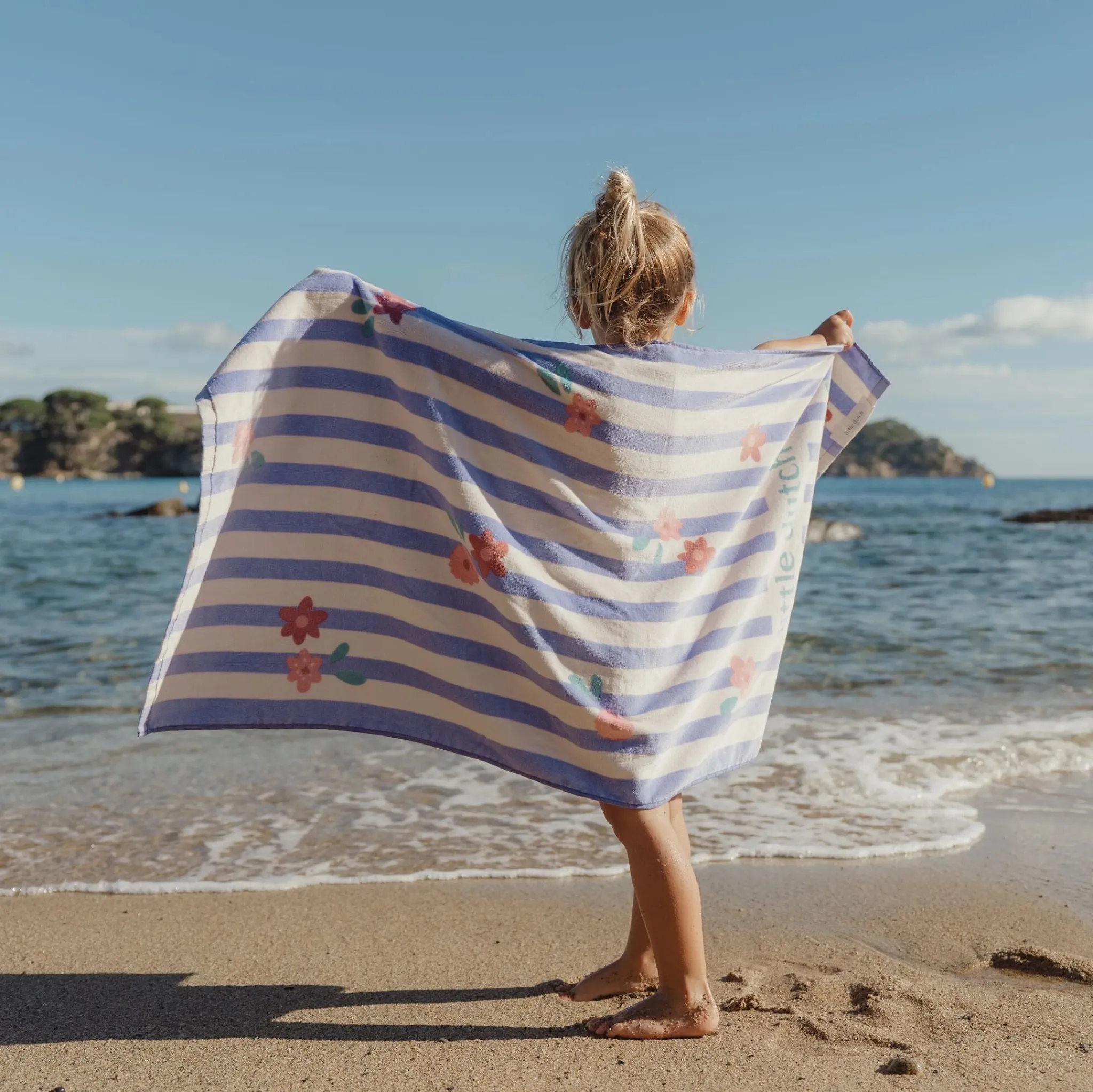 Little Dutch Swim Coll. 26 Beach towel Dreamy Purple stripe - 60cm X 120cm Outlet