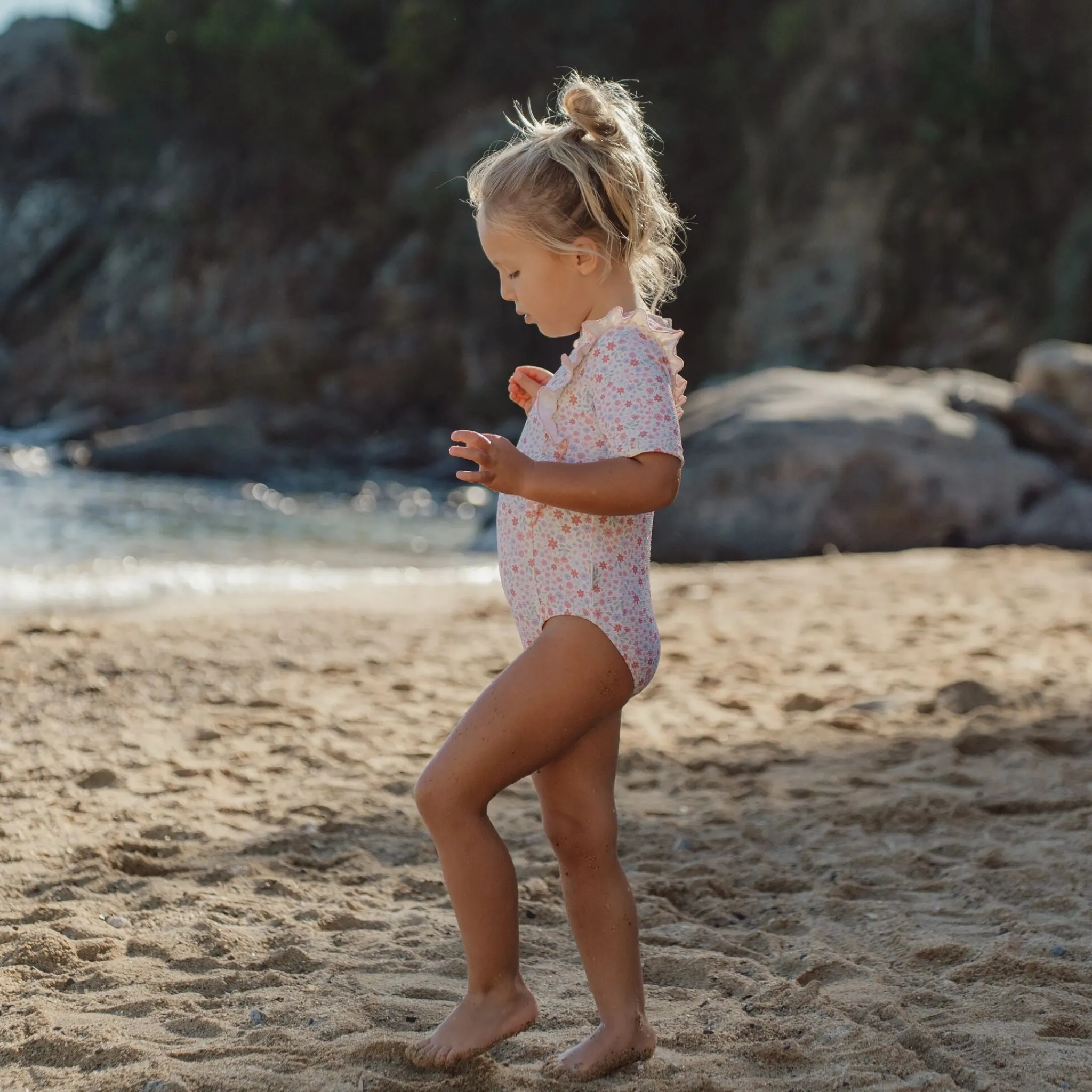 Little Dutch Swimsuit short sleeves - Floral print