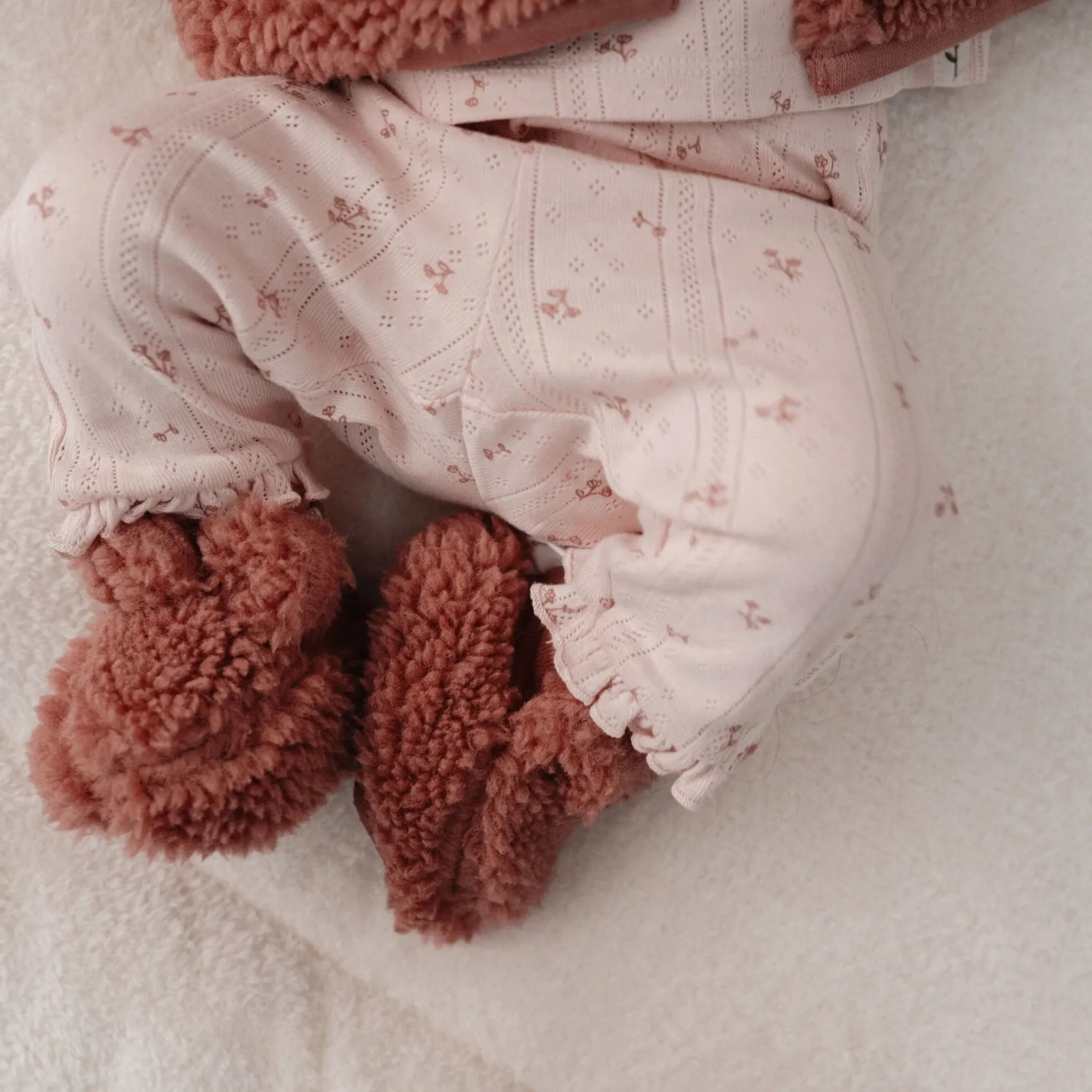 Little Dutch Teddy slippers - Pink - Newborn Naturals Clearance