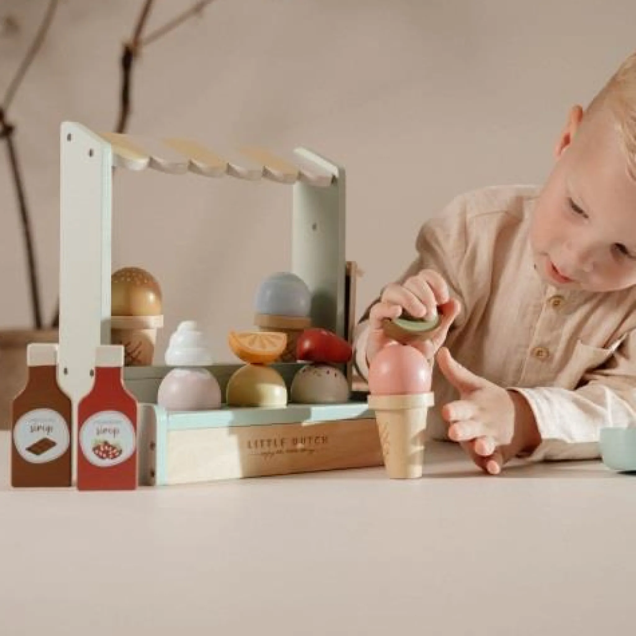 Little Dutch Toy ice cream stand - Multicolored - Essentials Discount