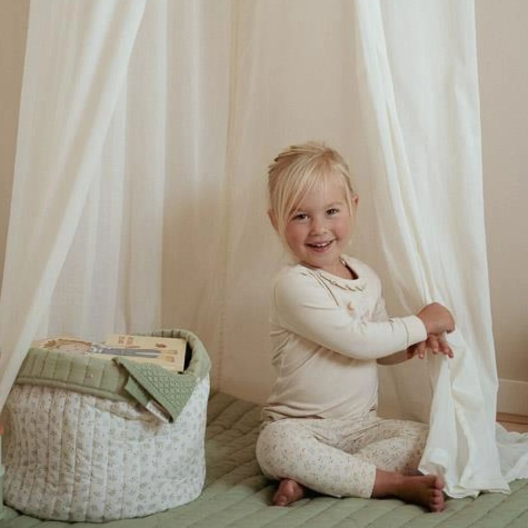 Little Dutch Two-piece pajamas - Sand Hot