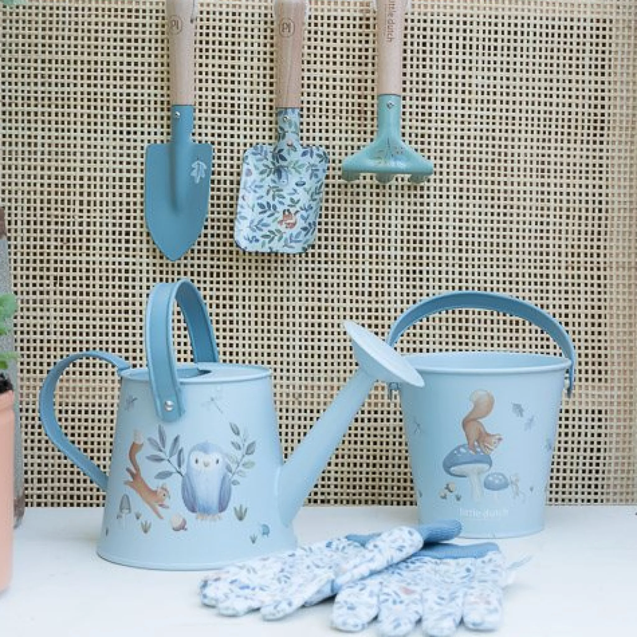Little Dutch Watering can - Blue - Forest Friends Hot