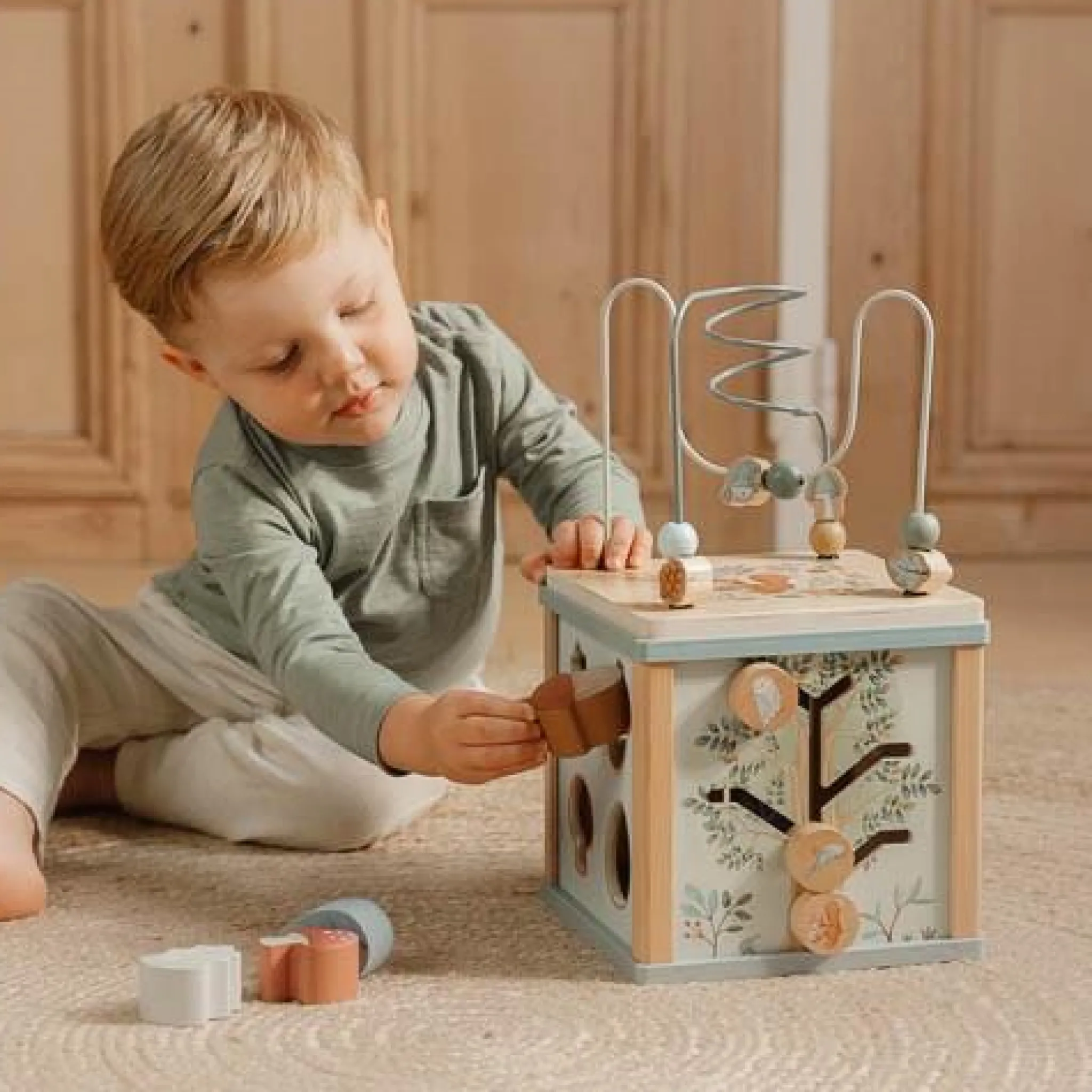 Little Dutch Wooden activity cube - Blue - Forest Friends Online