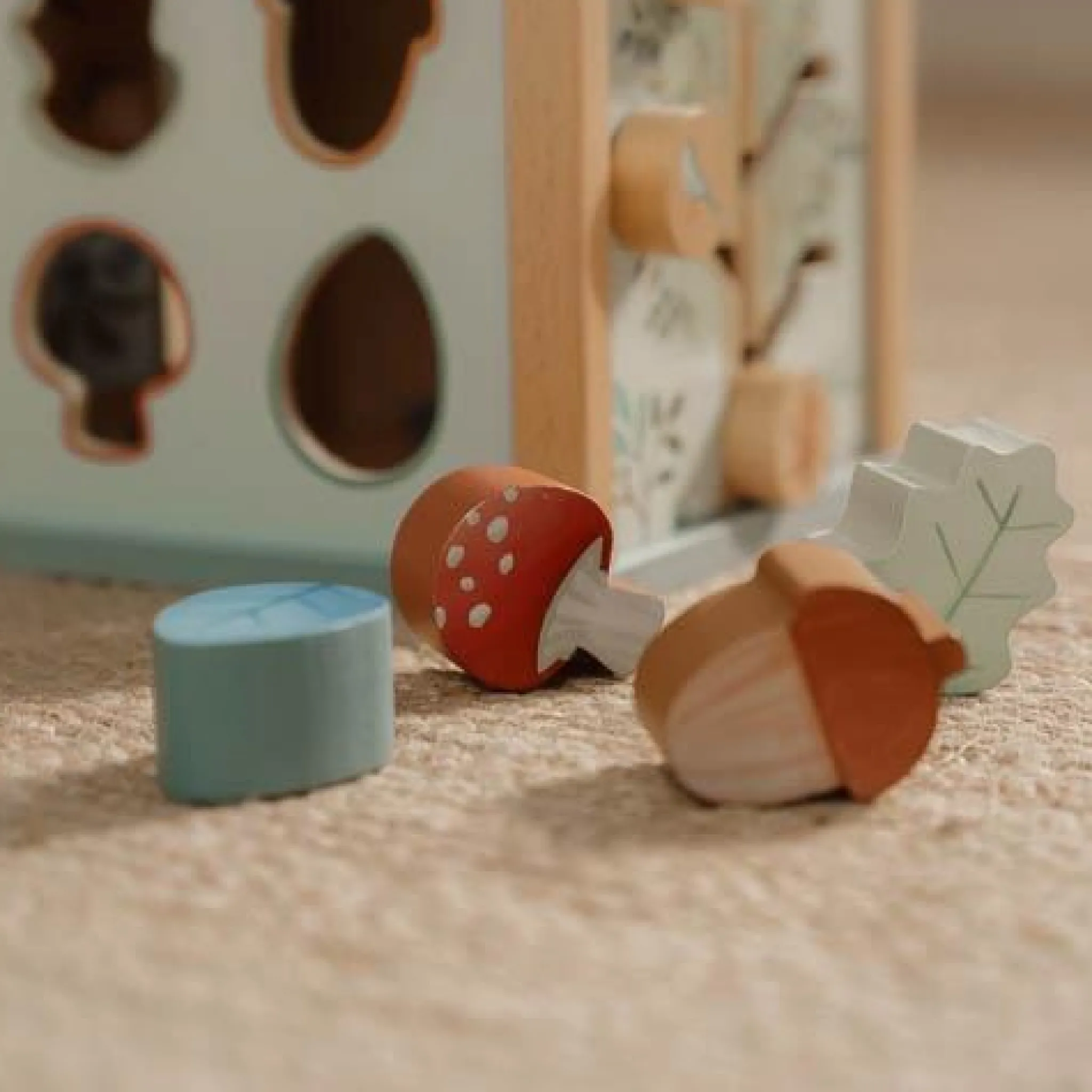 Little Dutch Wooden activity cube - Blue - Forest Friends Online
