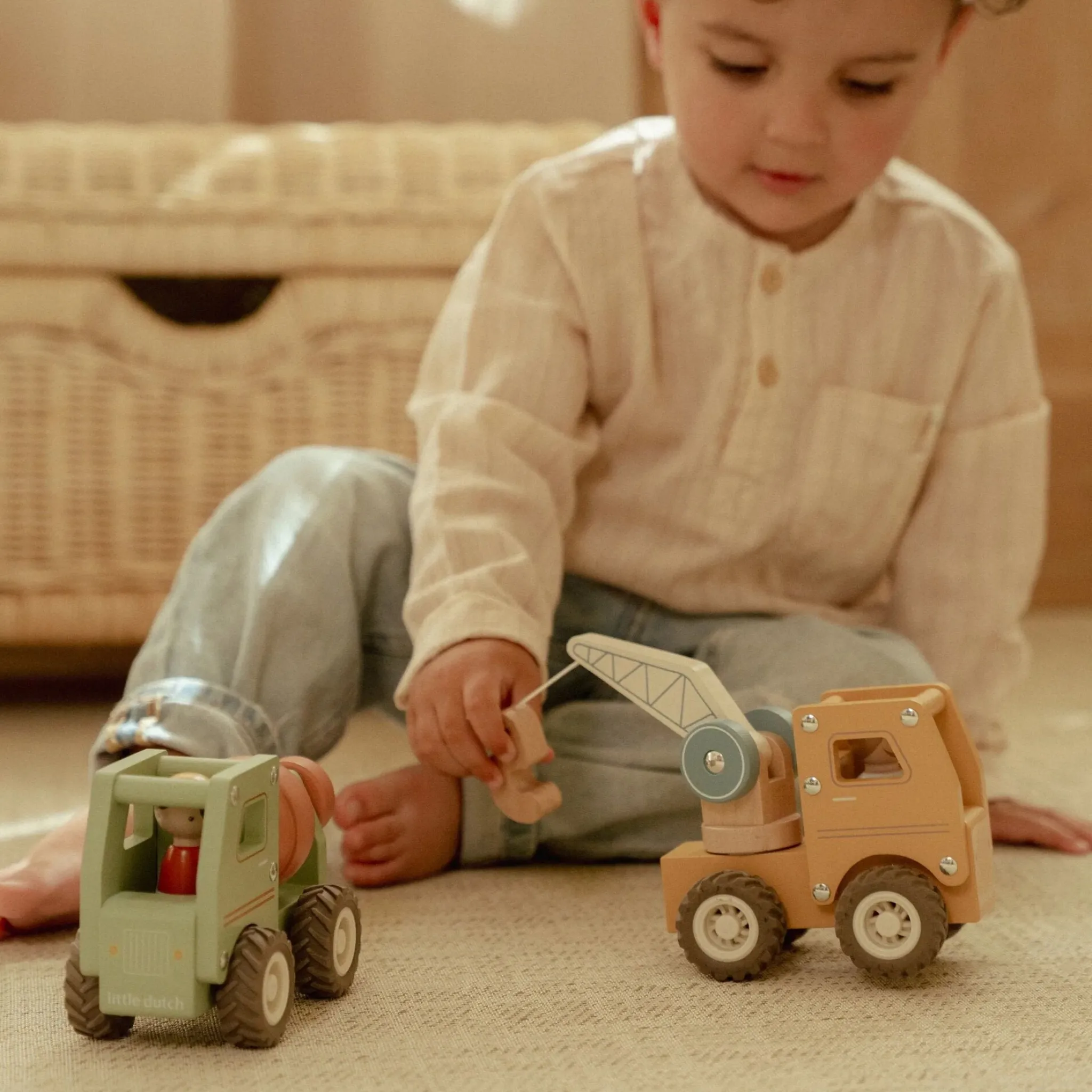 Little Dutch Wooden crane – Yellow – Essentials