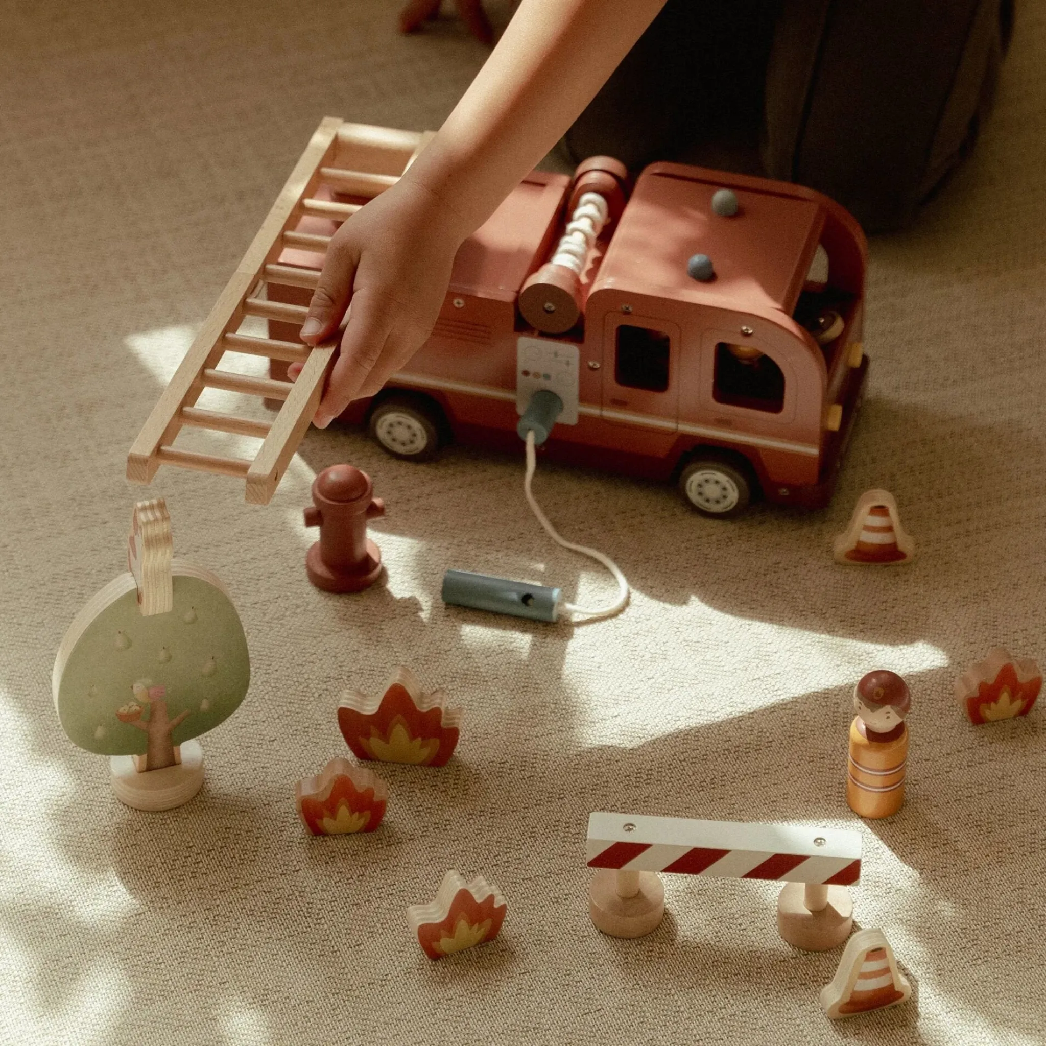 Little Dutch Wooden fire truck – Red – Essentials New
