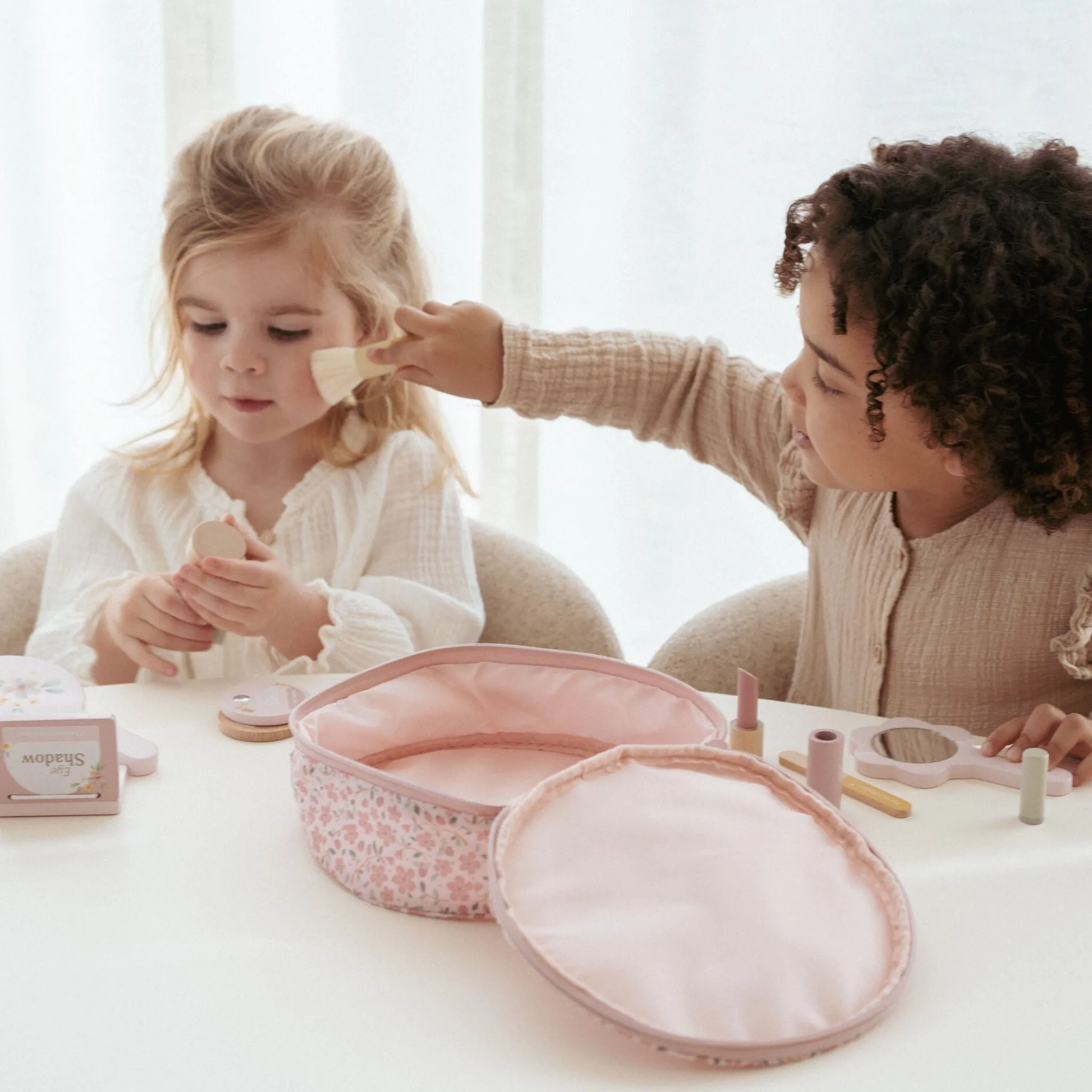 Little Dutch Wooden make-up set - Multicolored - Essentials Hot